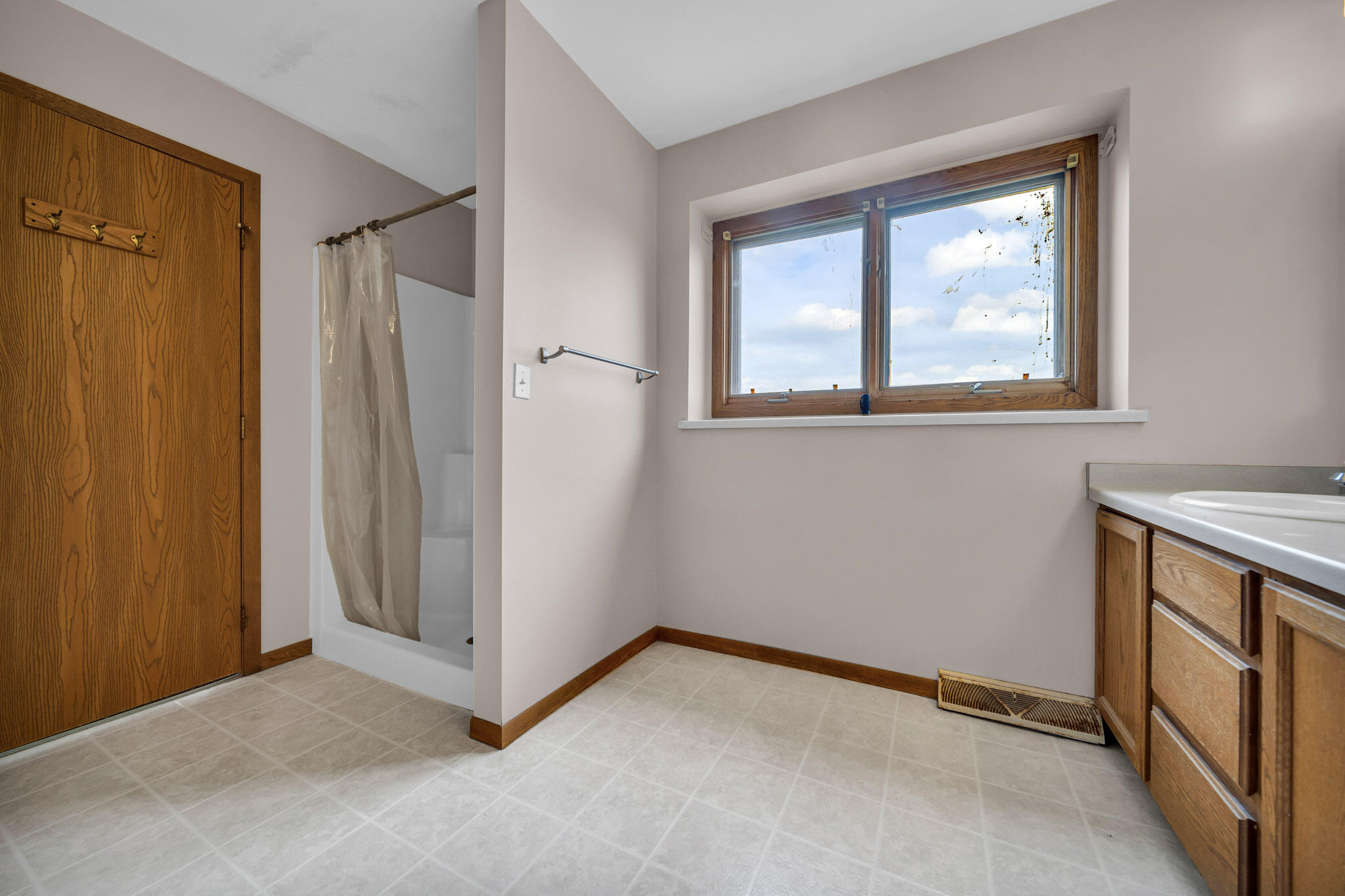 2045 E Baldwin Road Property Photo 12