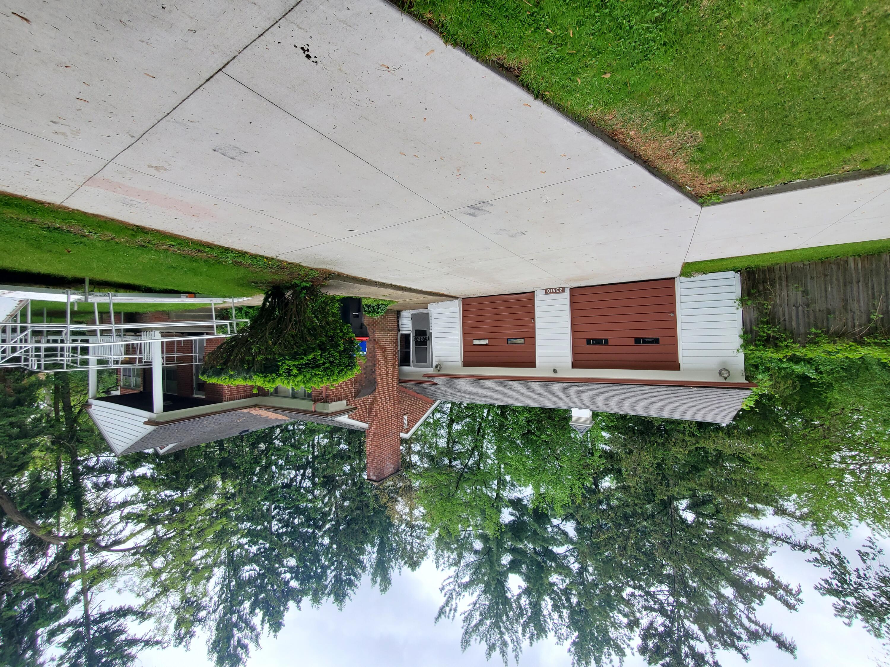 23510 Evergreen Road Property Photo 1