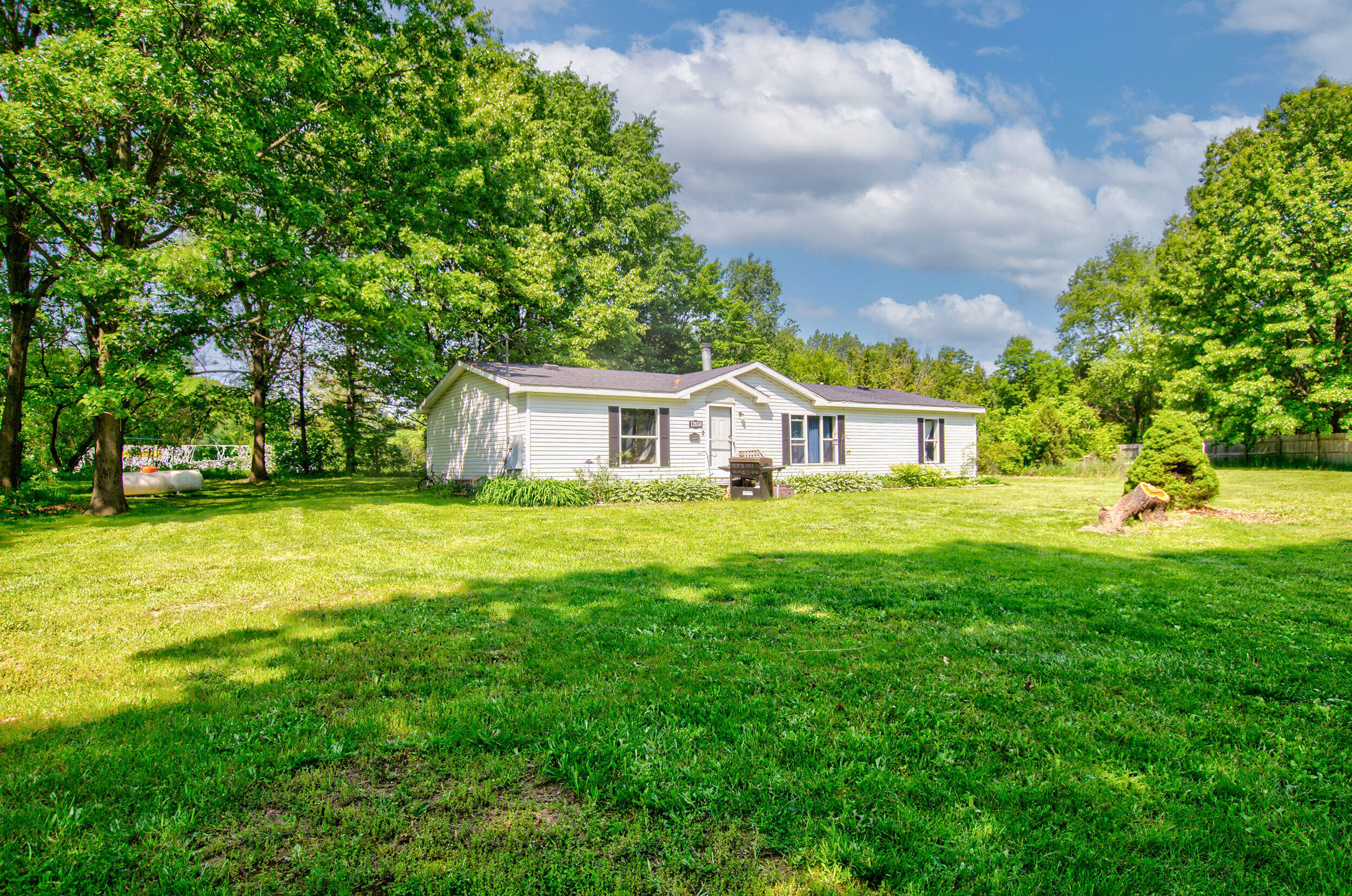 12650 State Road Property Photo 1