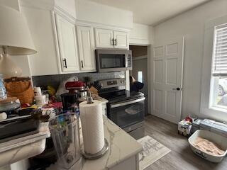 695 W Chicago Road Property Photo 4