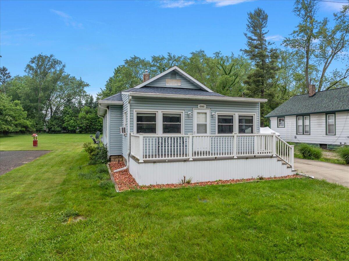 4940 Pottawatamie Path Property Photo 1