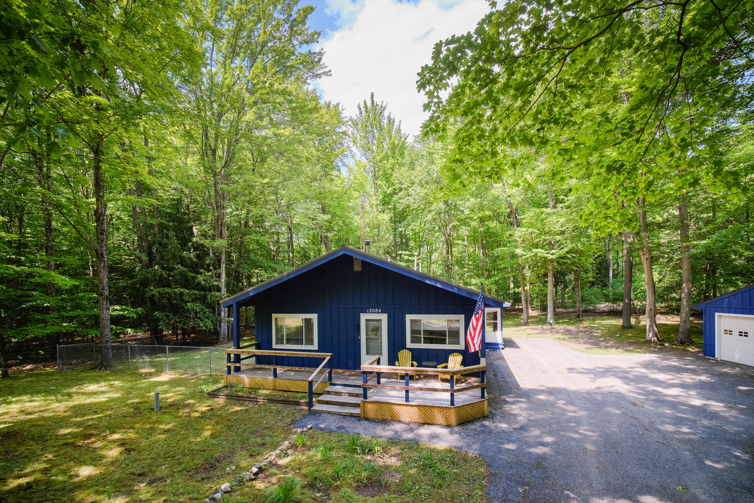 12084 Griffith Road