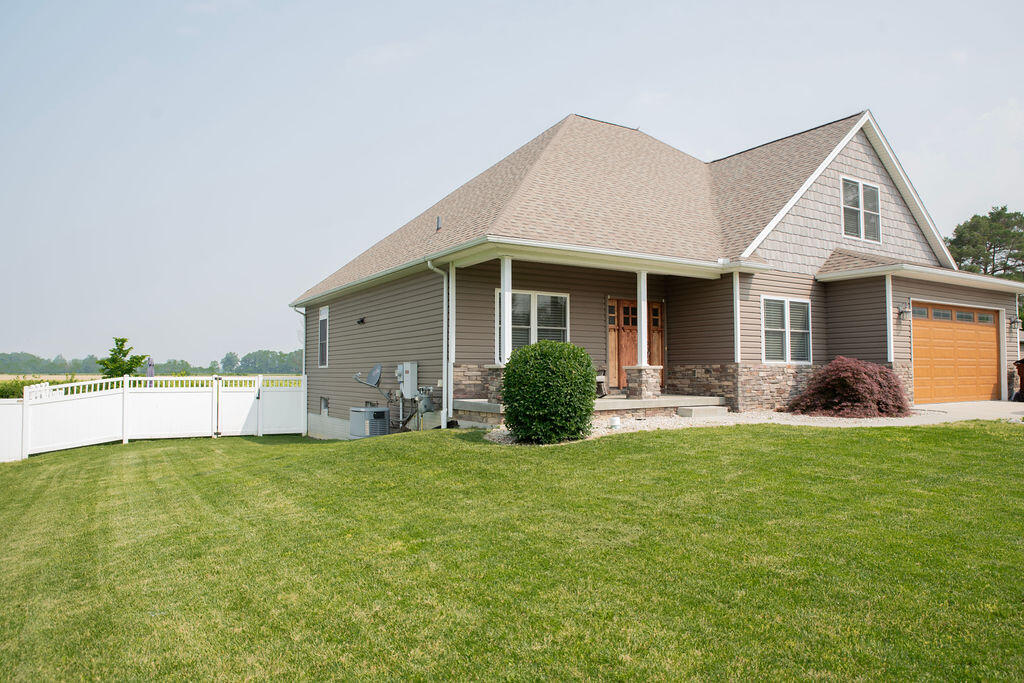 13952 Stowell Road Property Photo 1