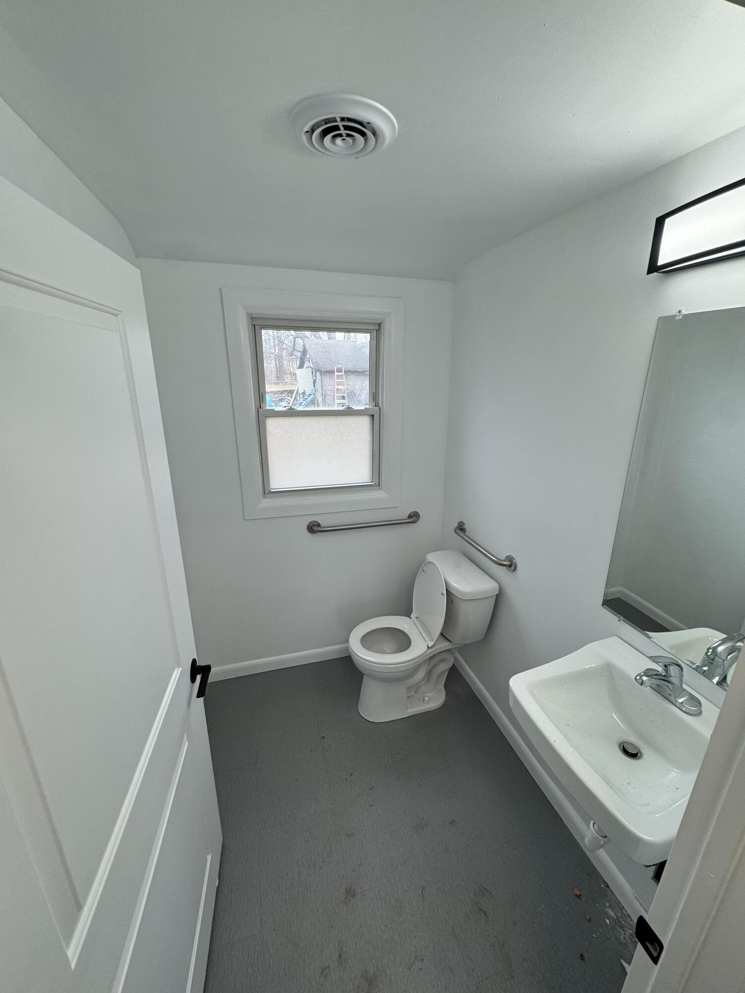 6921 Middlebelt Road Property Photo 8