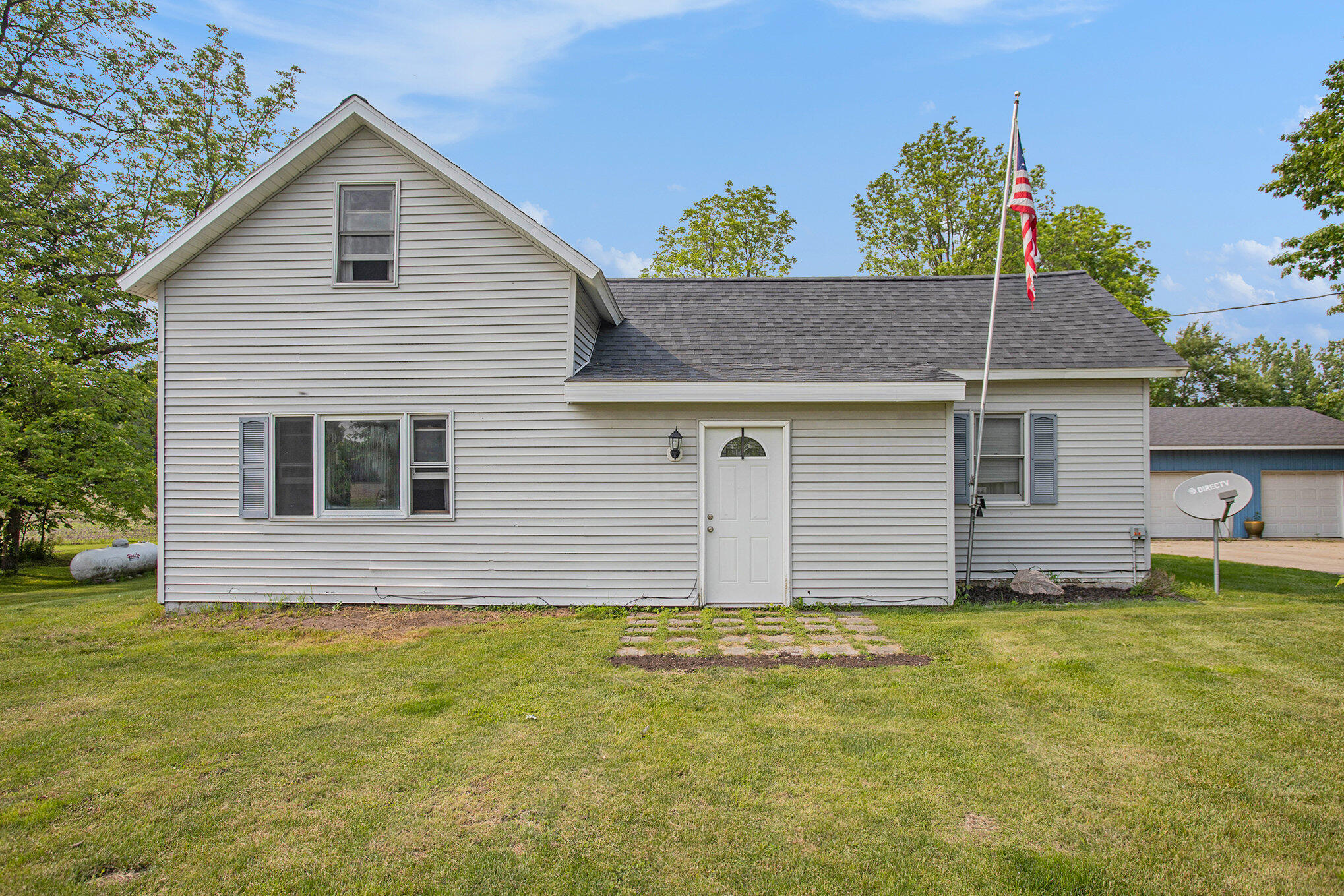 324 Cranson Road Property Photo 2