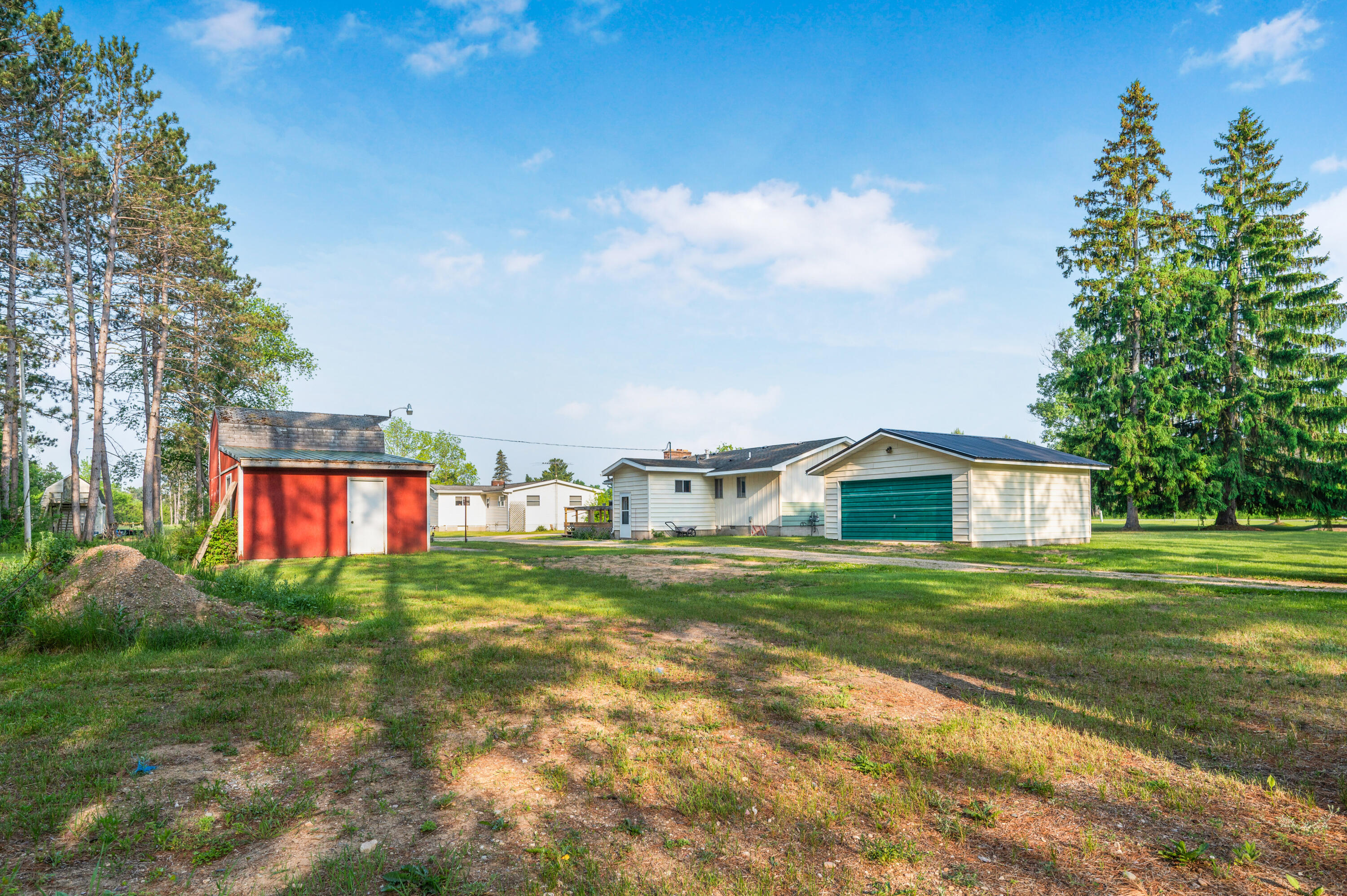 7873 River Rd Property Photo 4