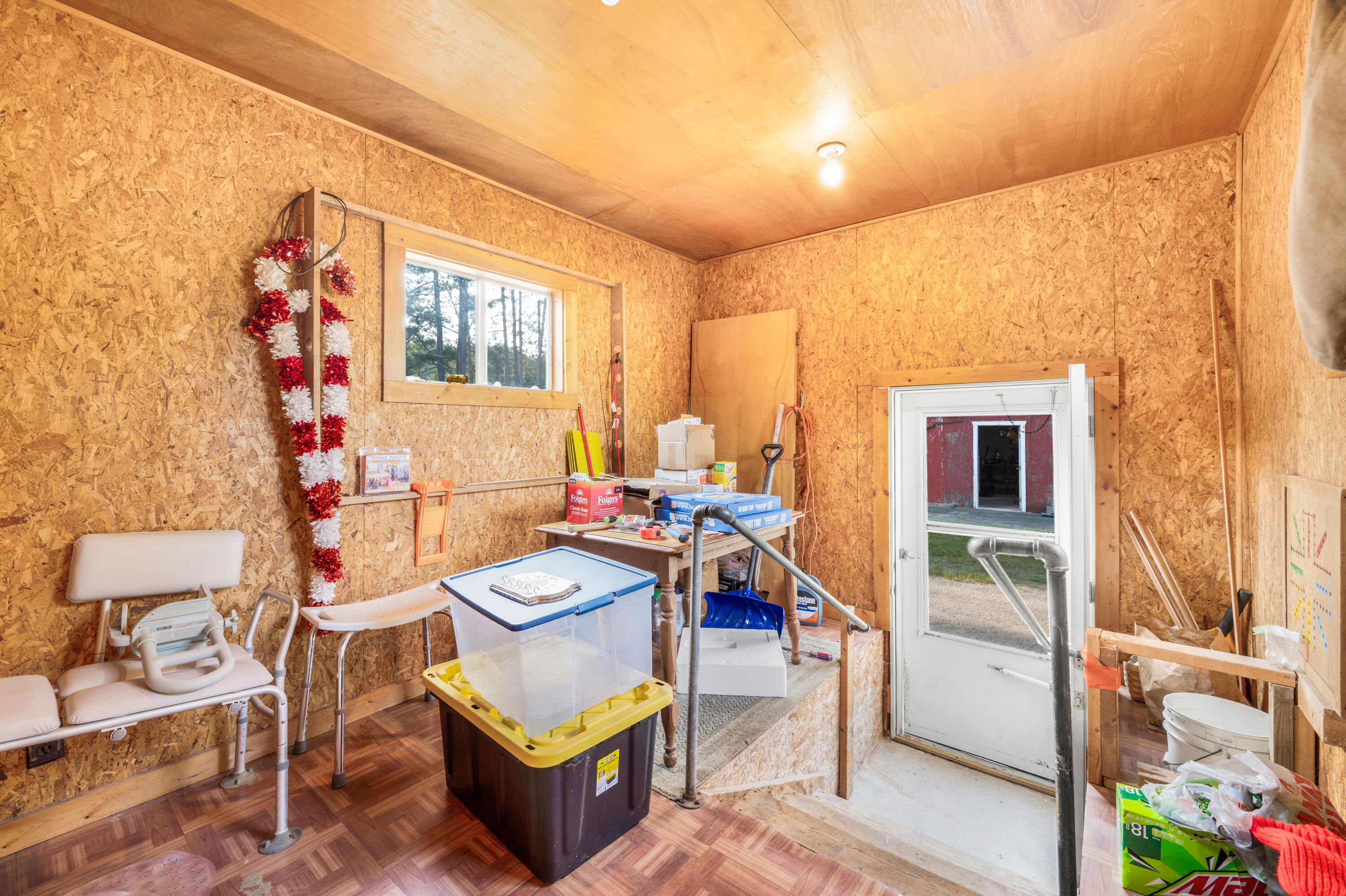 7873 River Rd Property Photo 20