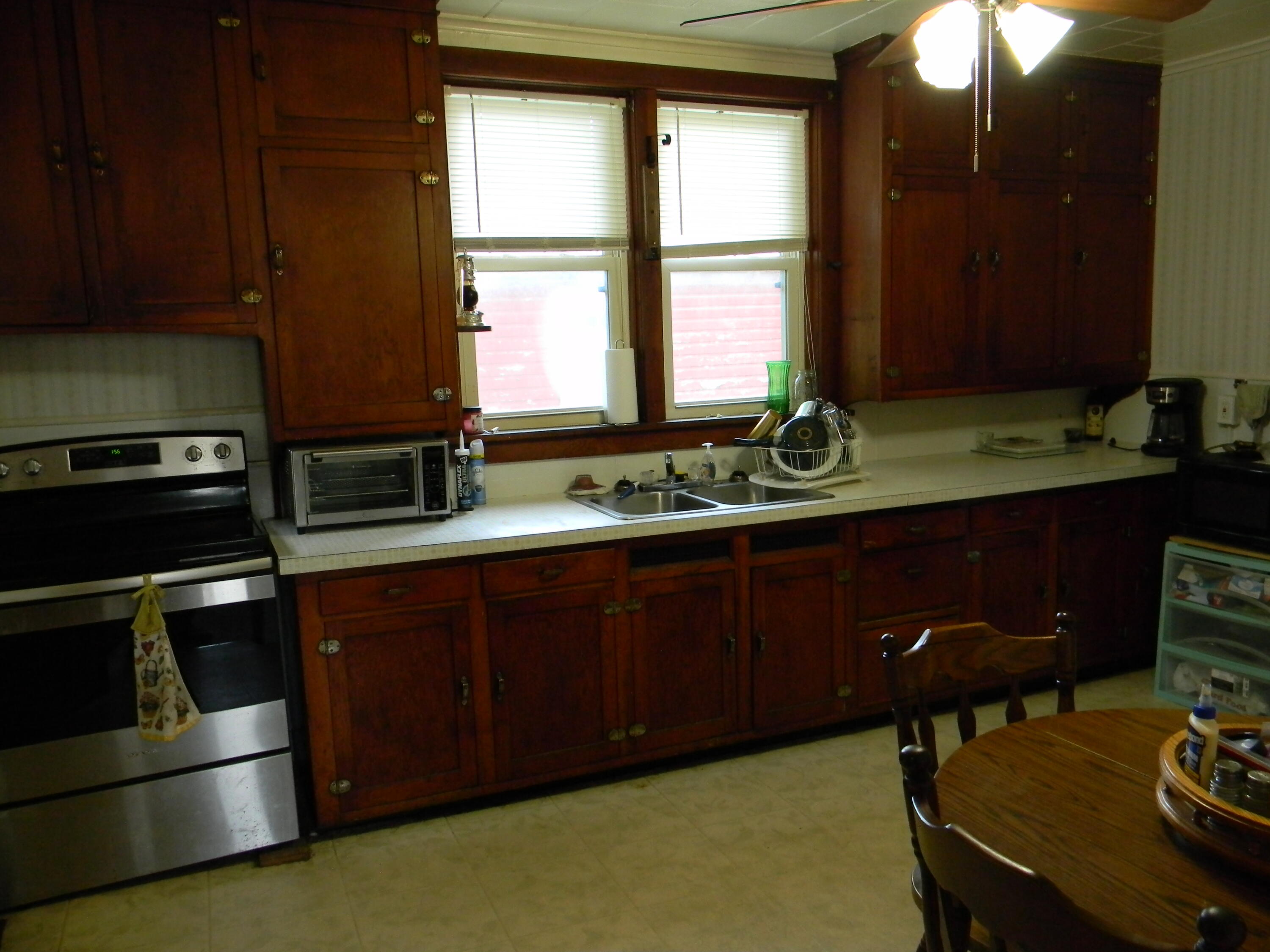 302 First Street Property Photo 8