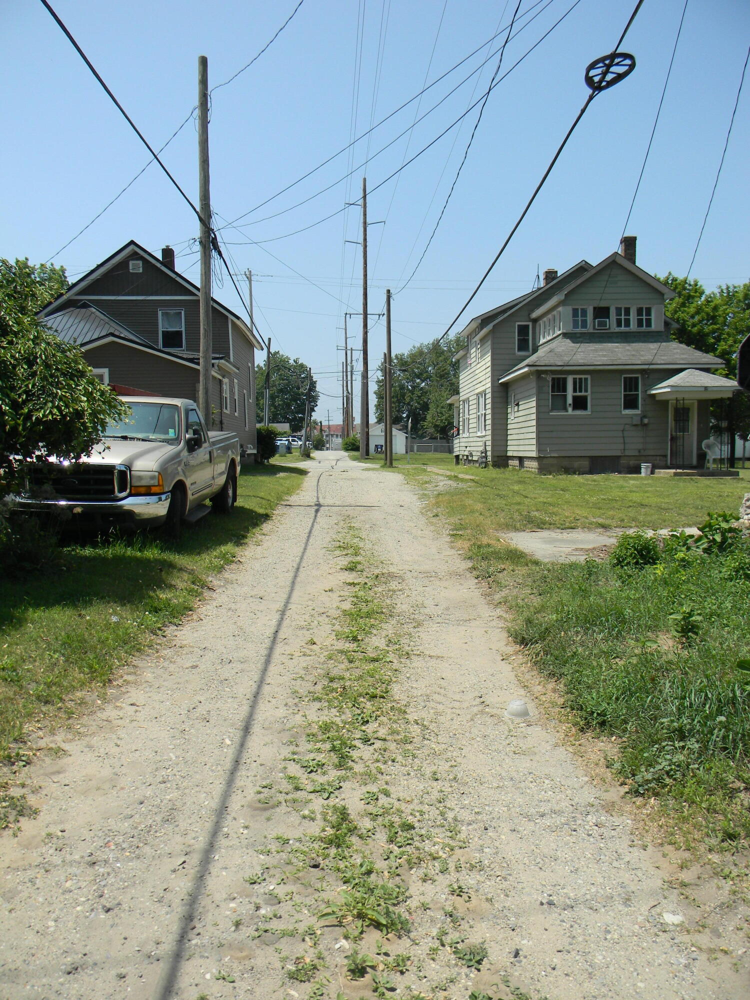 302 First Street Property Photo 29
