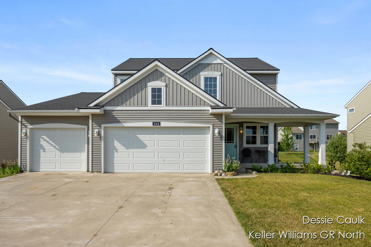 1144 Cobblestone Way Drive Se Property Photo 1