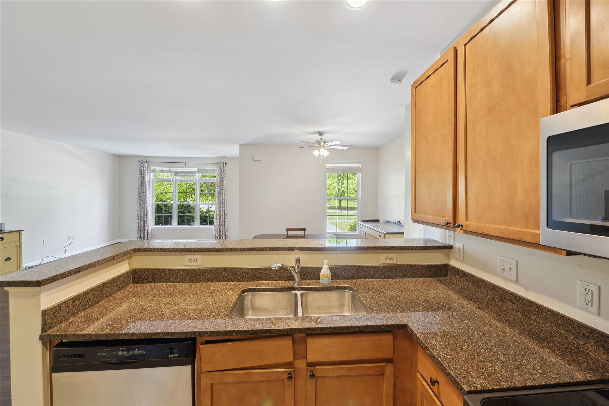3328 Primrose Lane Lane Property Photo 9
