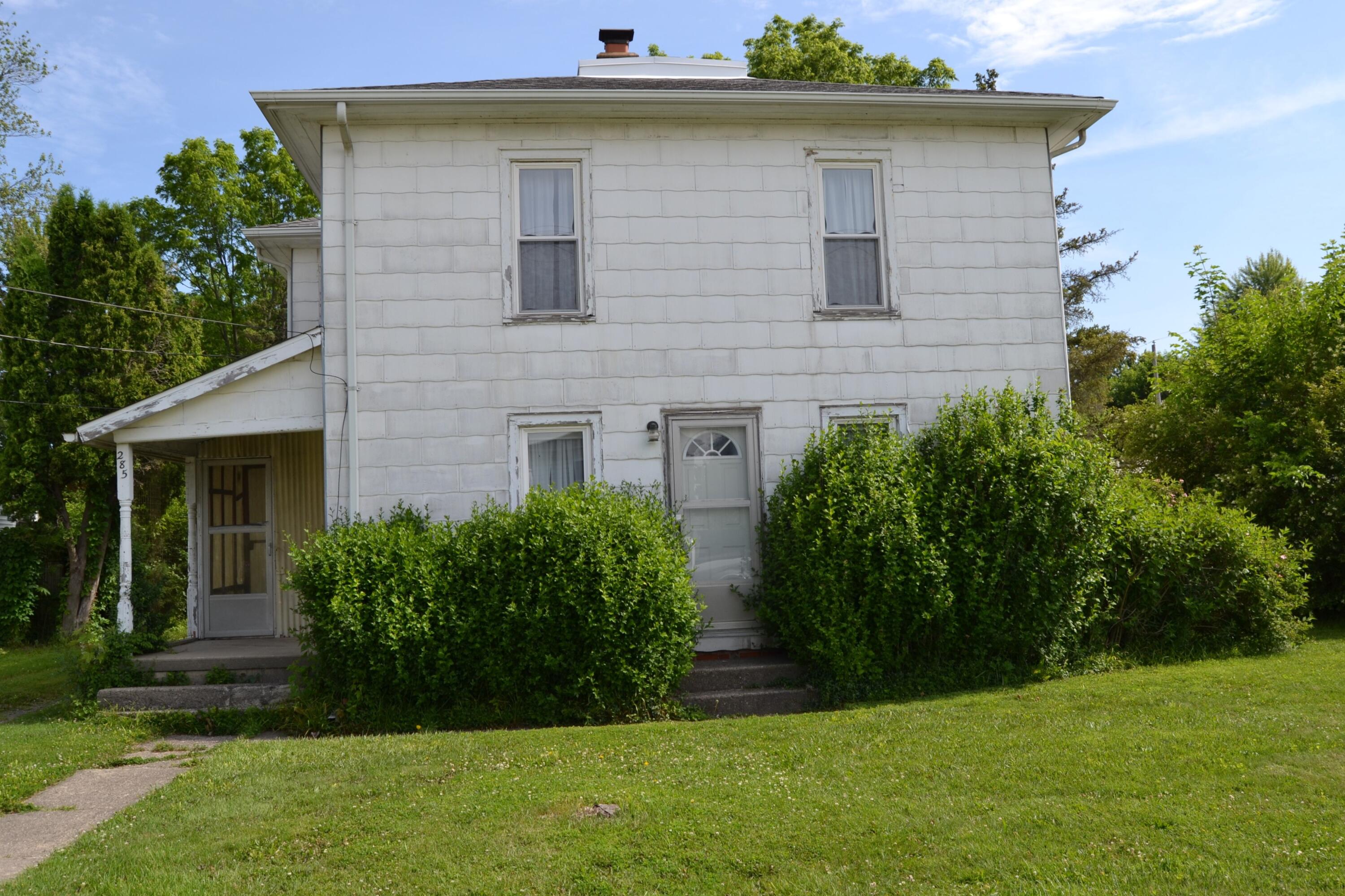 285 E Chicago Boulevard Property Photo 1