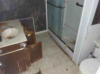 256 Burr St Street Property Photo 6