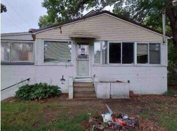 256 Burr St Street Property Photo 10