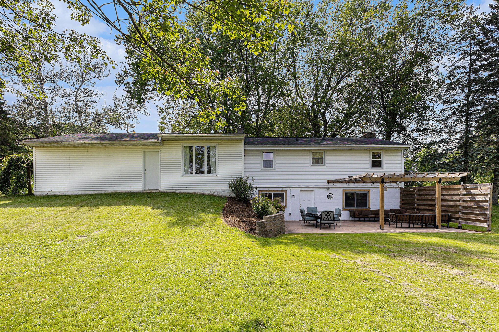 8565 Rives Junction Road Property Photo 22