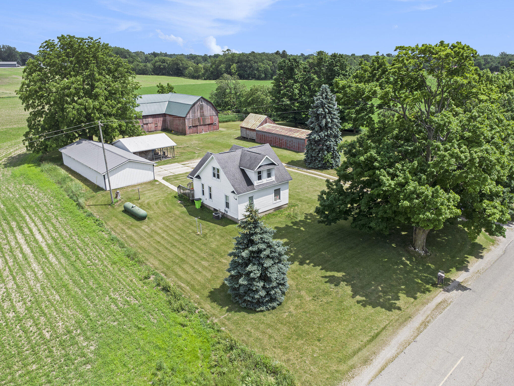 783 Rierson Road Property Photo 1