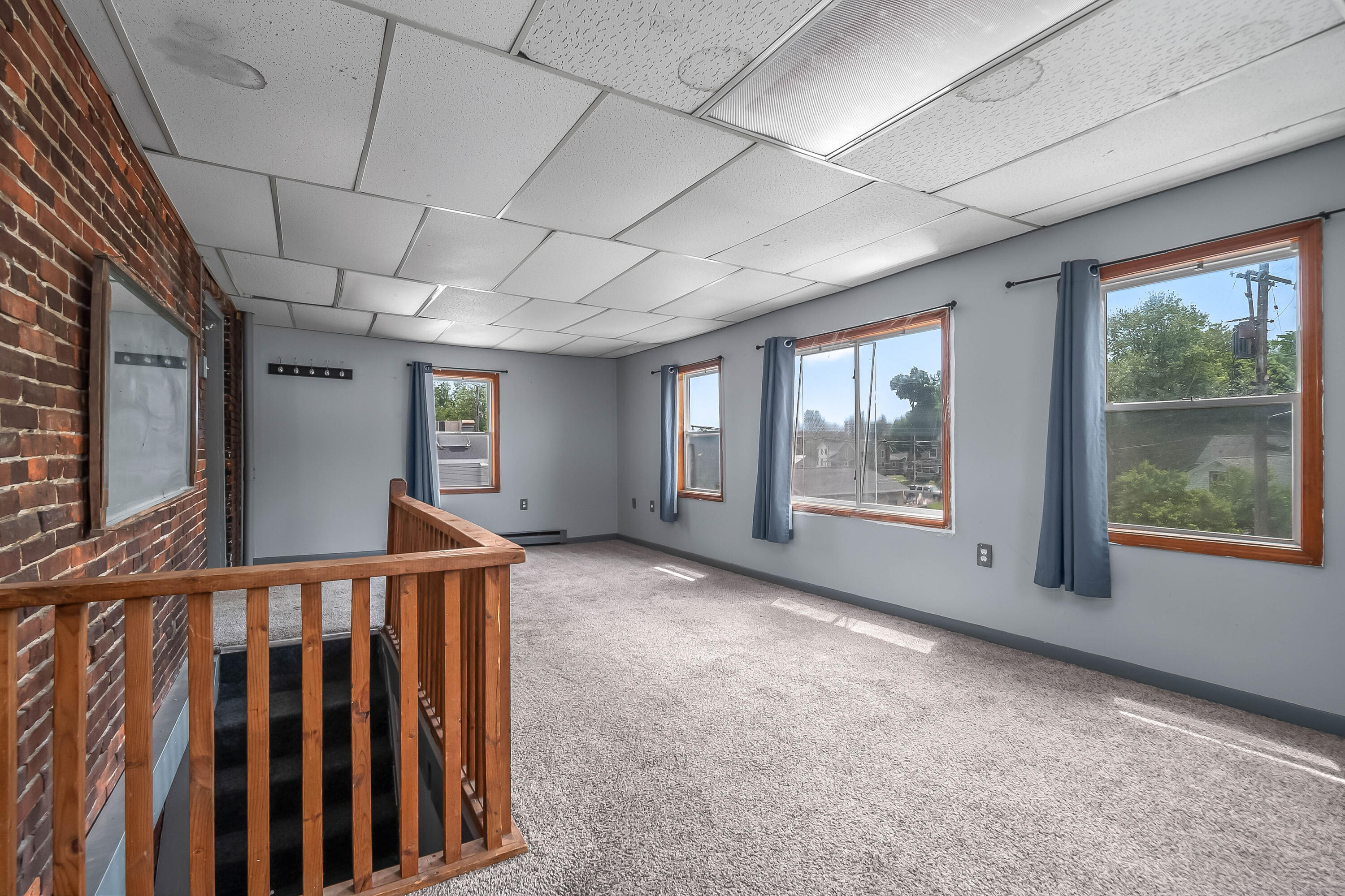 15 E Chicago Street Property Photo 20