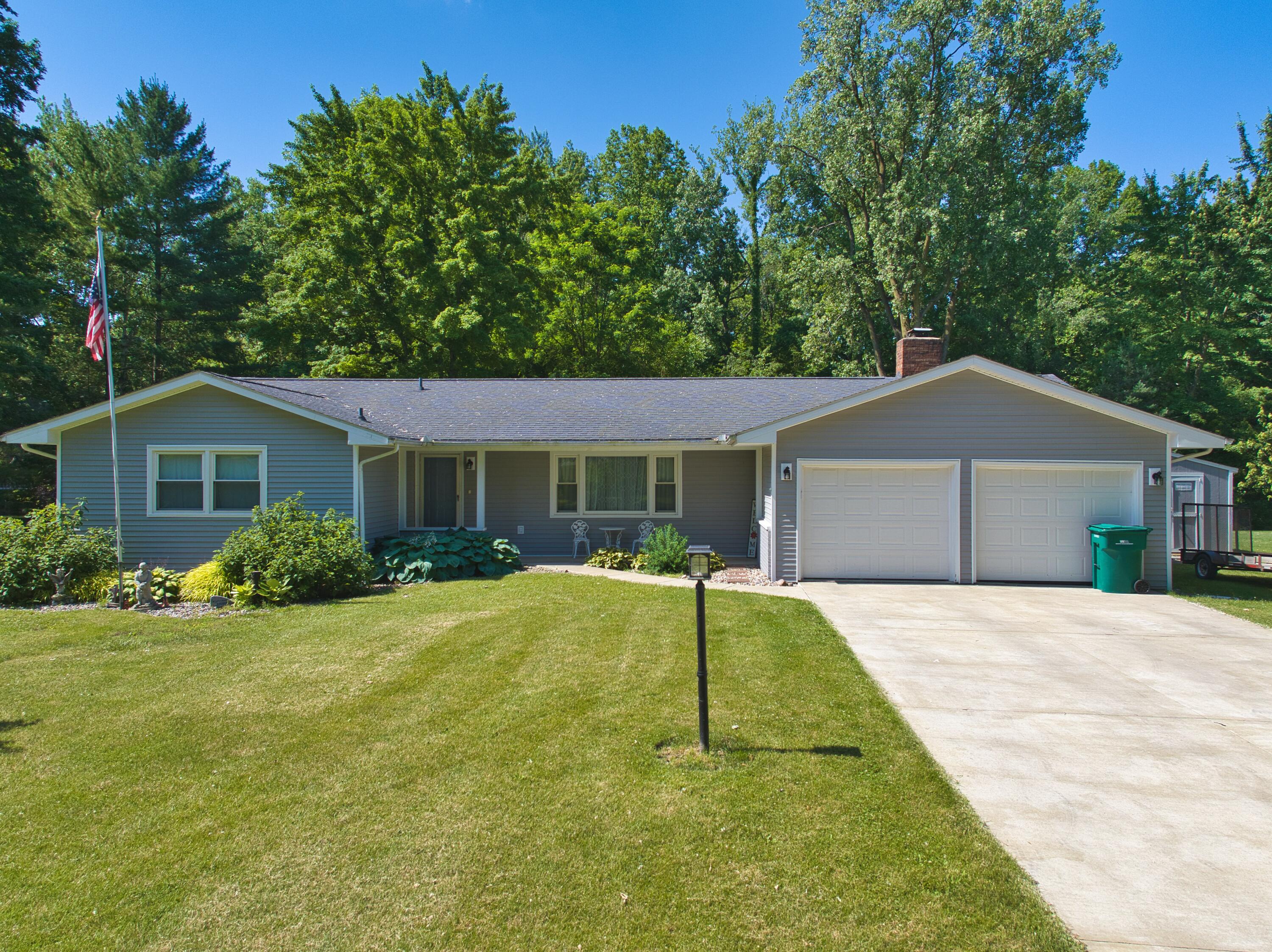 571 Scott Drive Property Photo 1