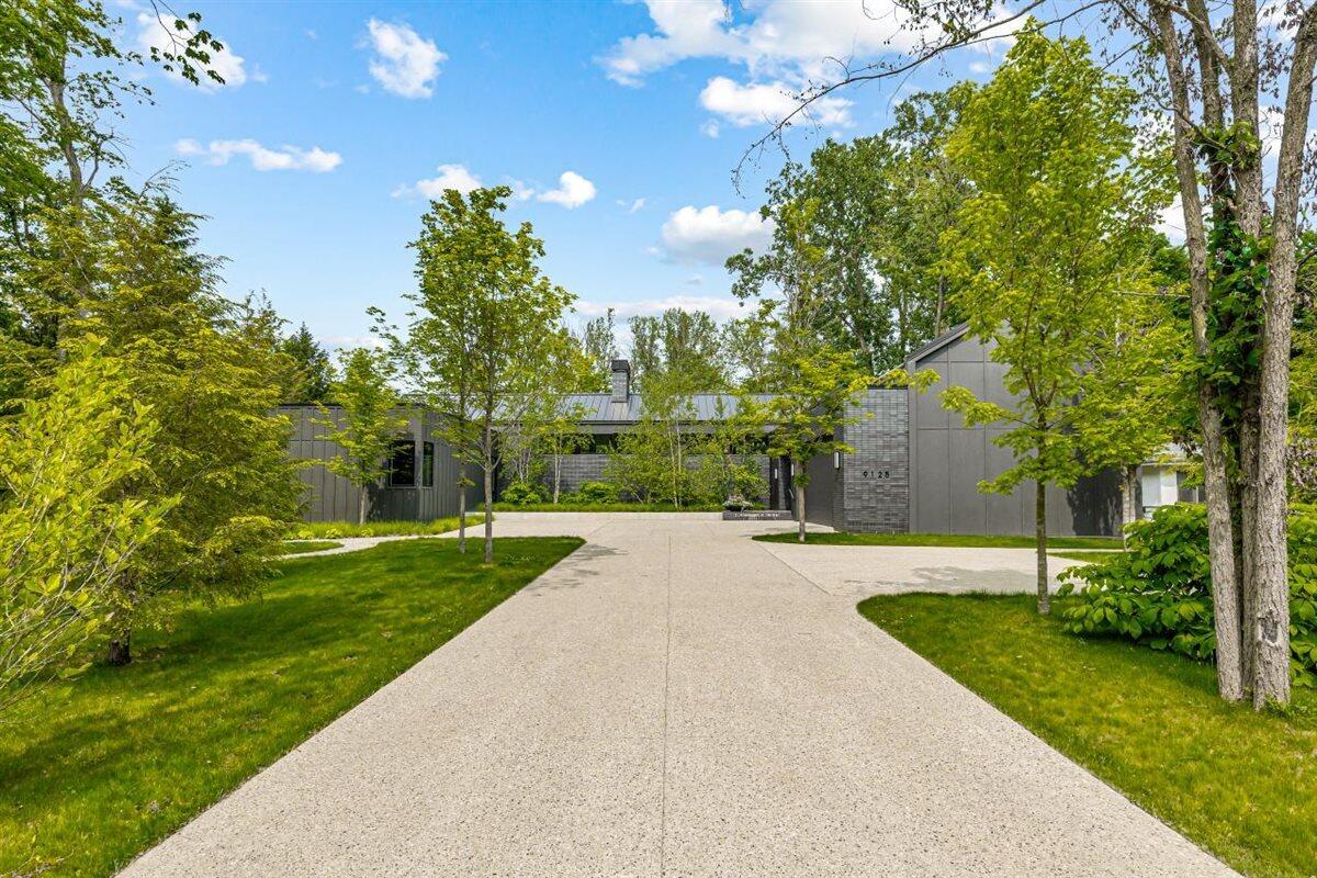 9125 Pier Street Property Photo