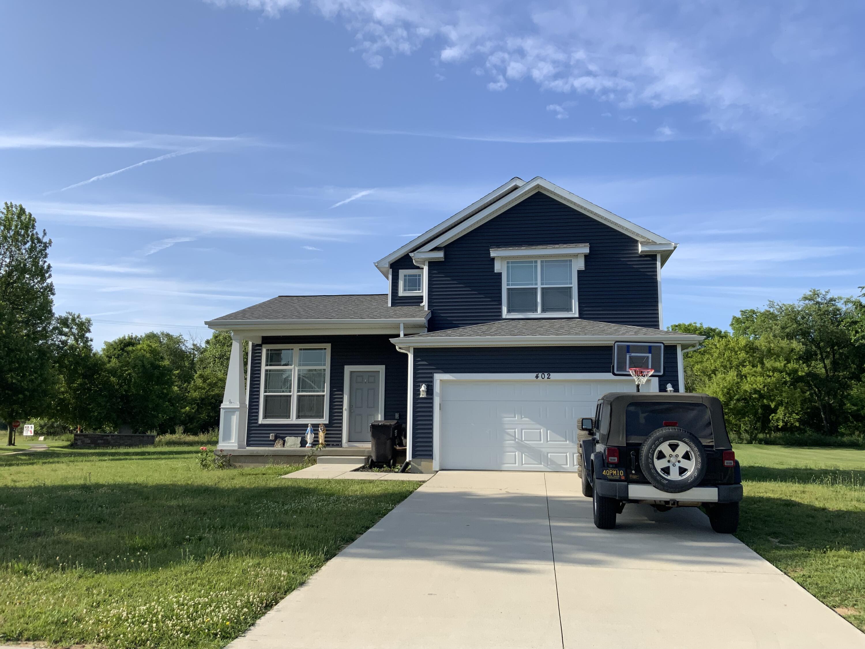 402 Constitution Avenue Property Photo 1