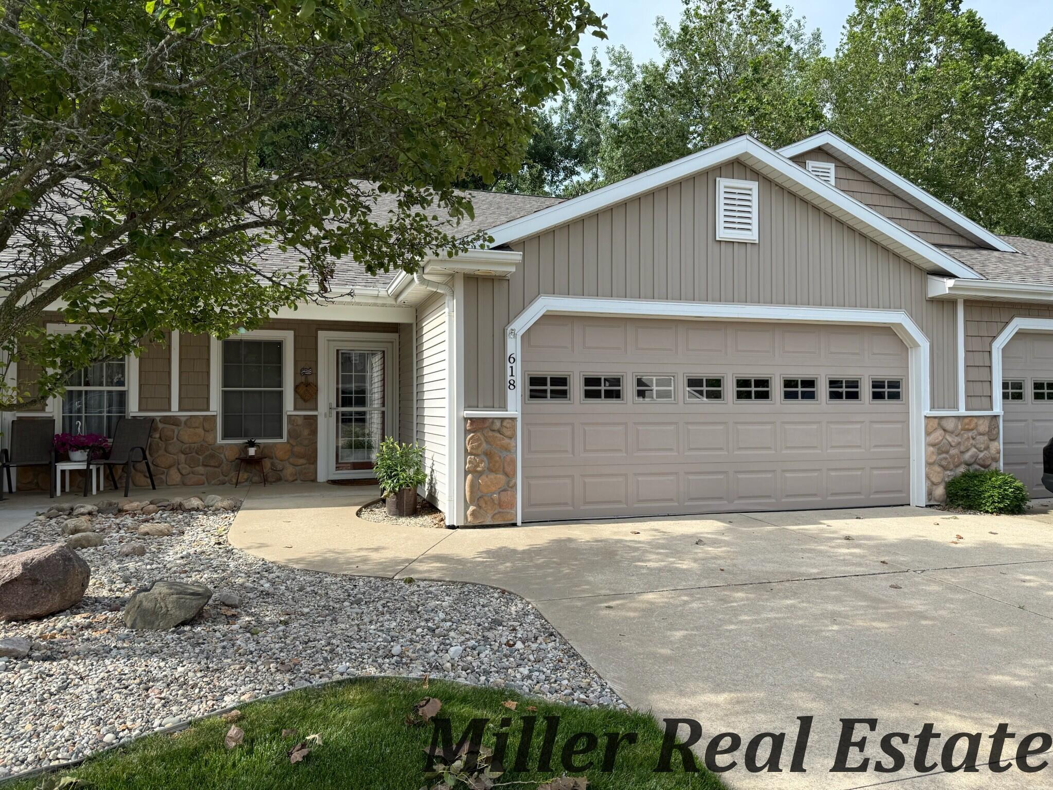 618 Riverwalk Street Property Photo 1