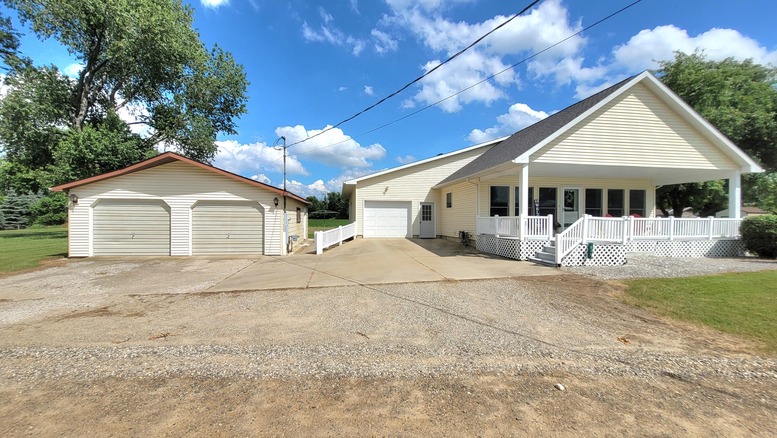879 S Werner's Landing Drive Property Photo 1