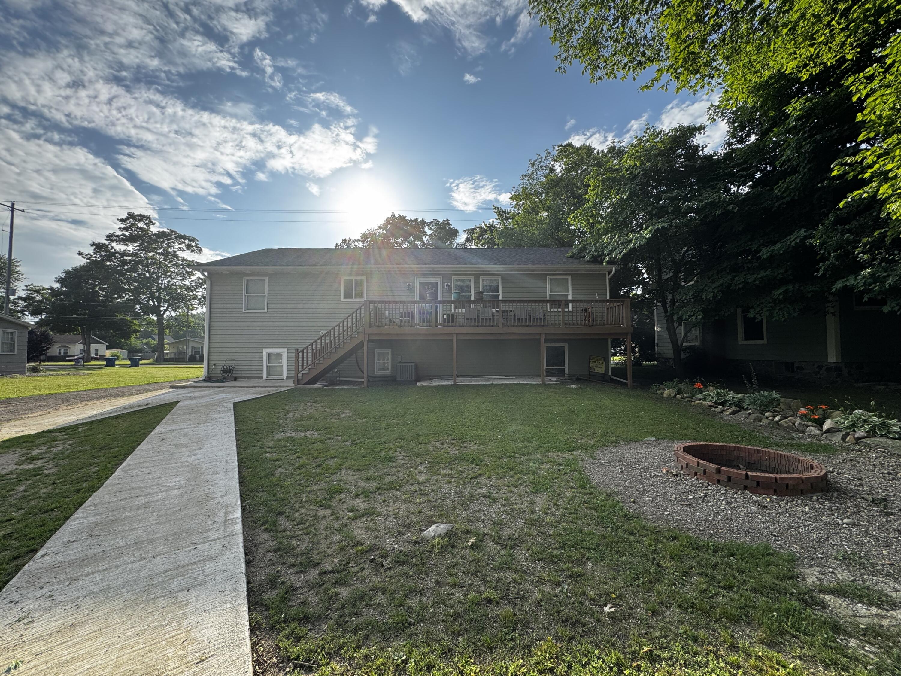 313 N Matteson Street Property Photo 4