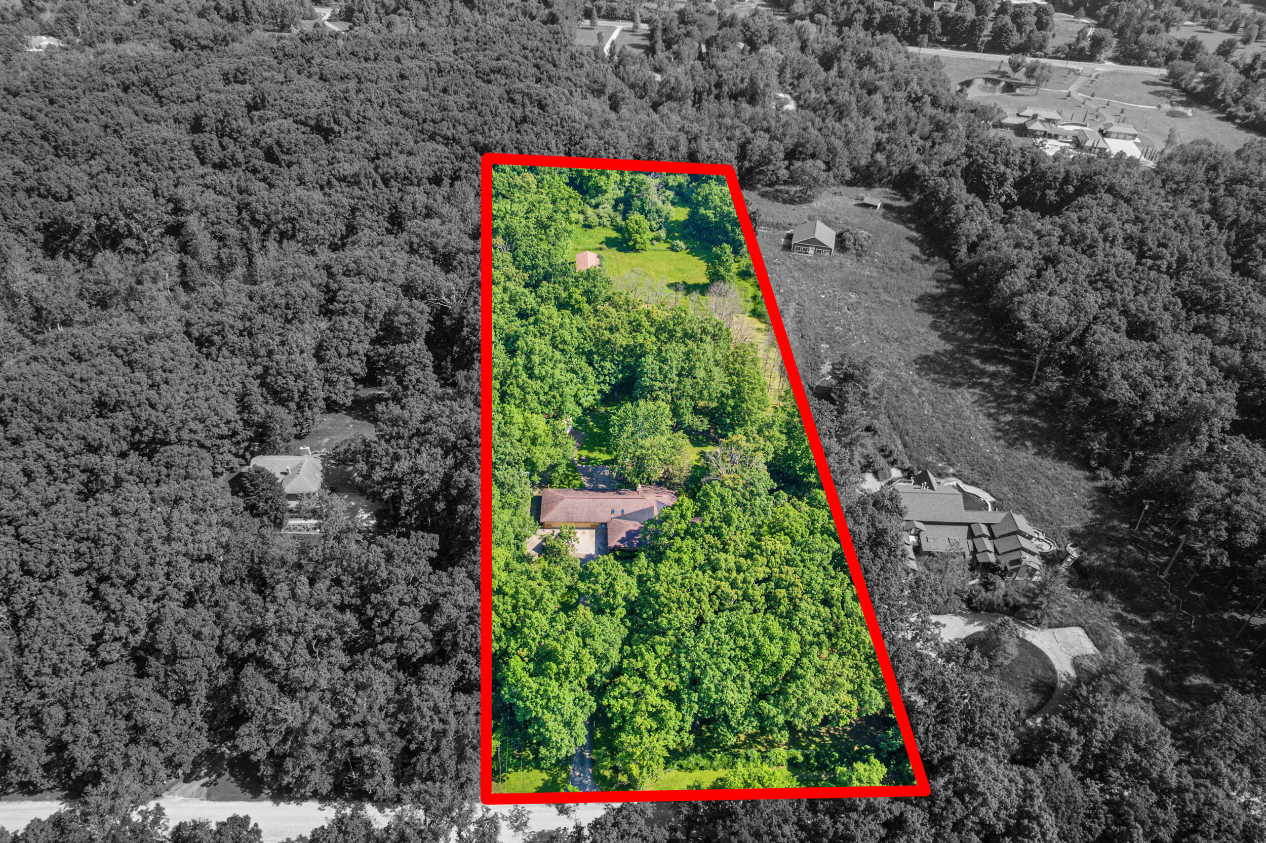 8751 Warren Road Property Photo 1