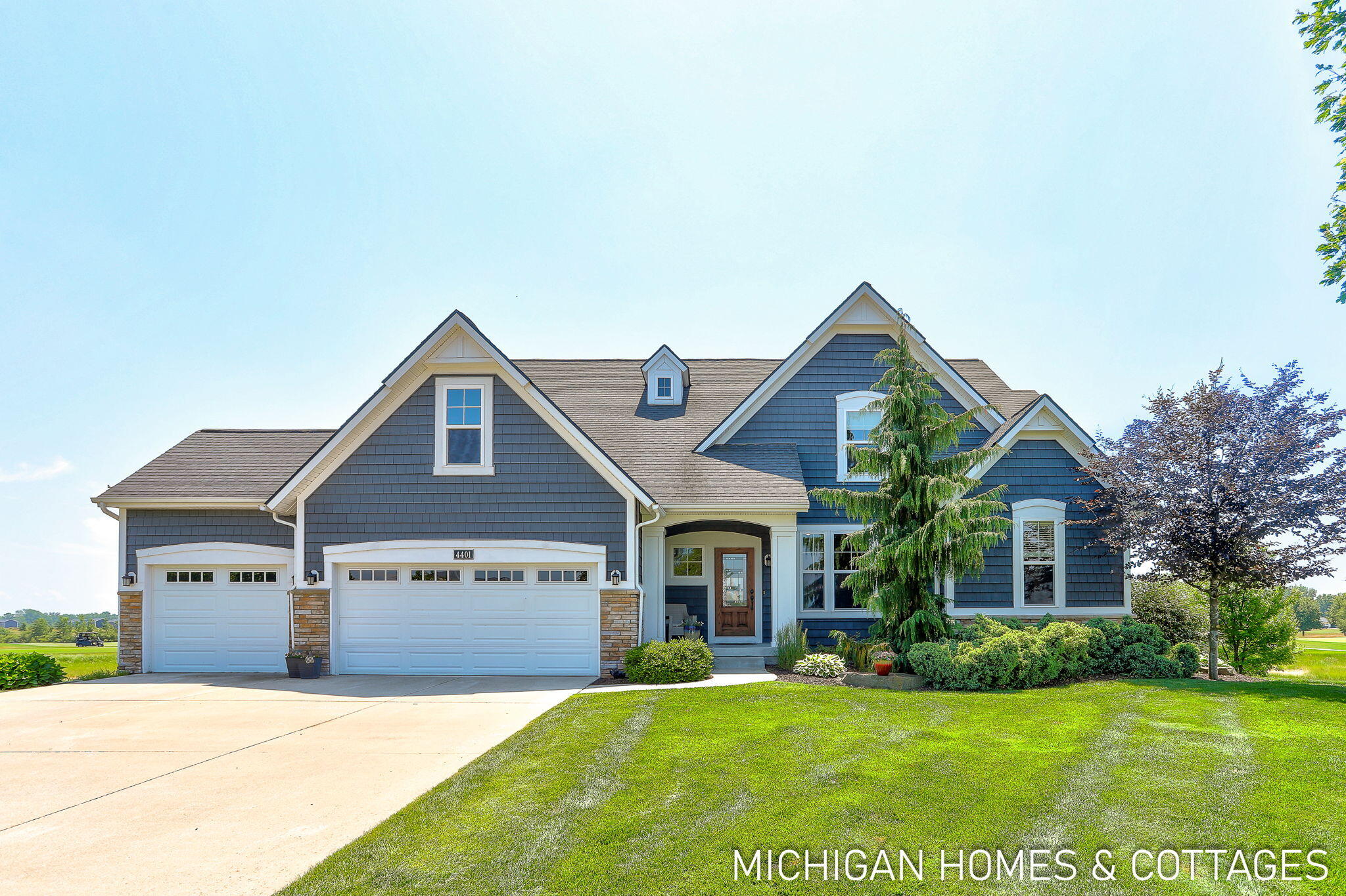 4401 Grand Point Property Photo 1