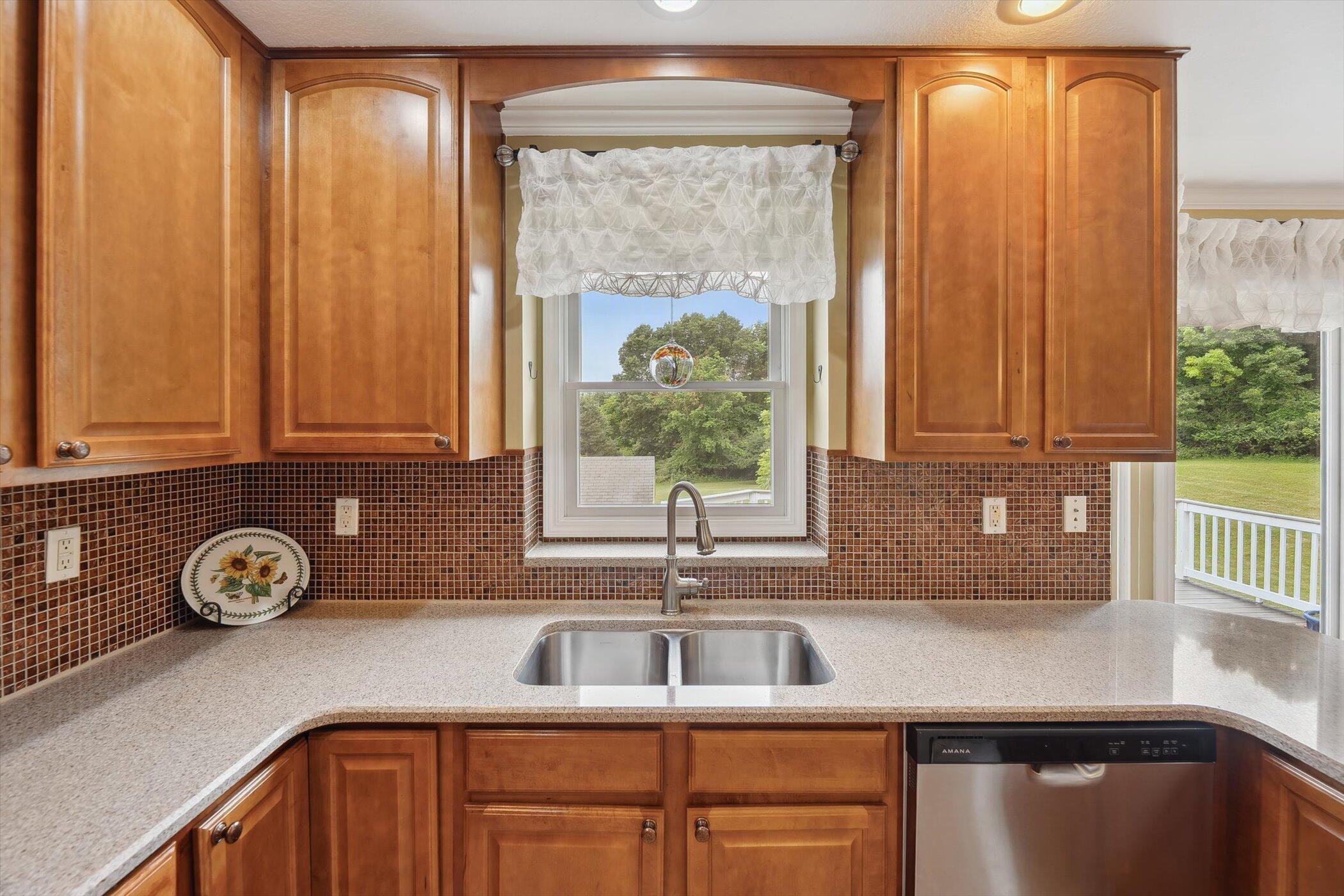 7118 Browns Lake Road Property Photo 13