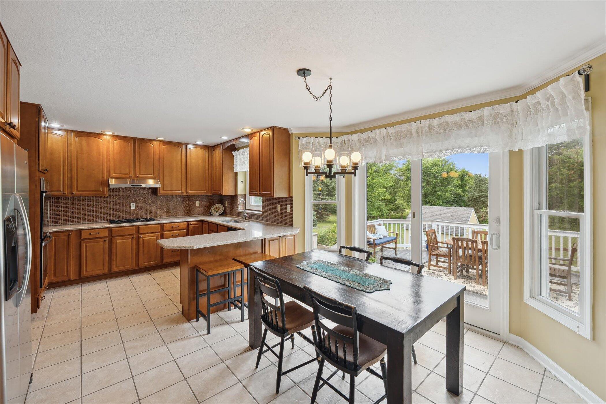 7118 Browns Lake Road Property Photo 18