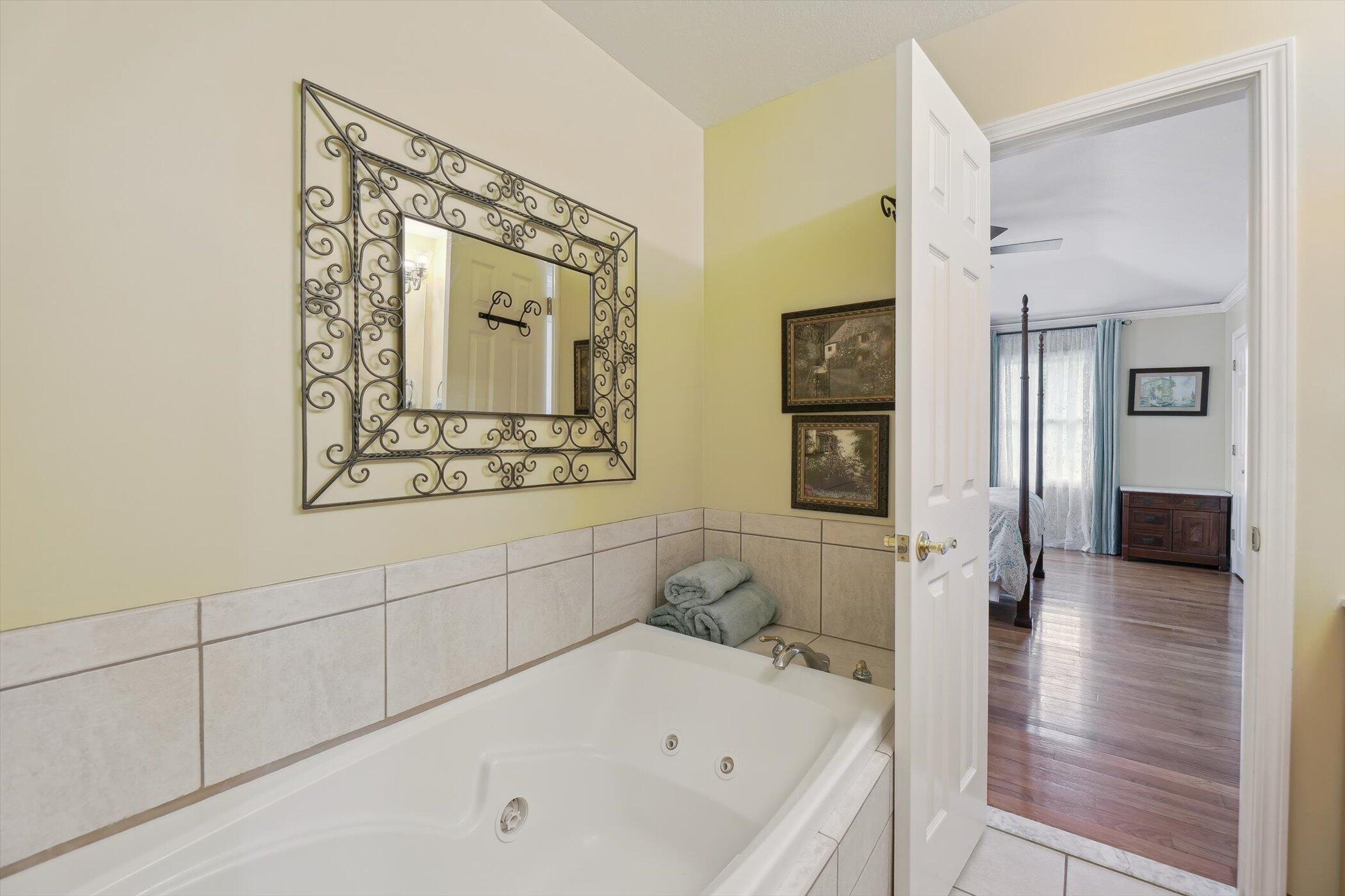 7118 Browns Lake Road Property Photo 30