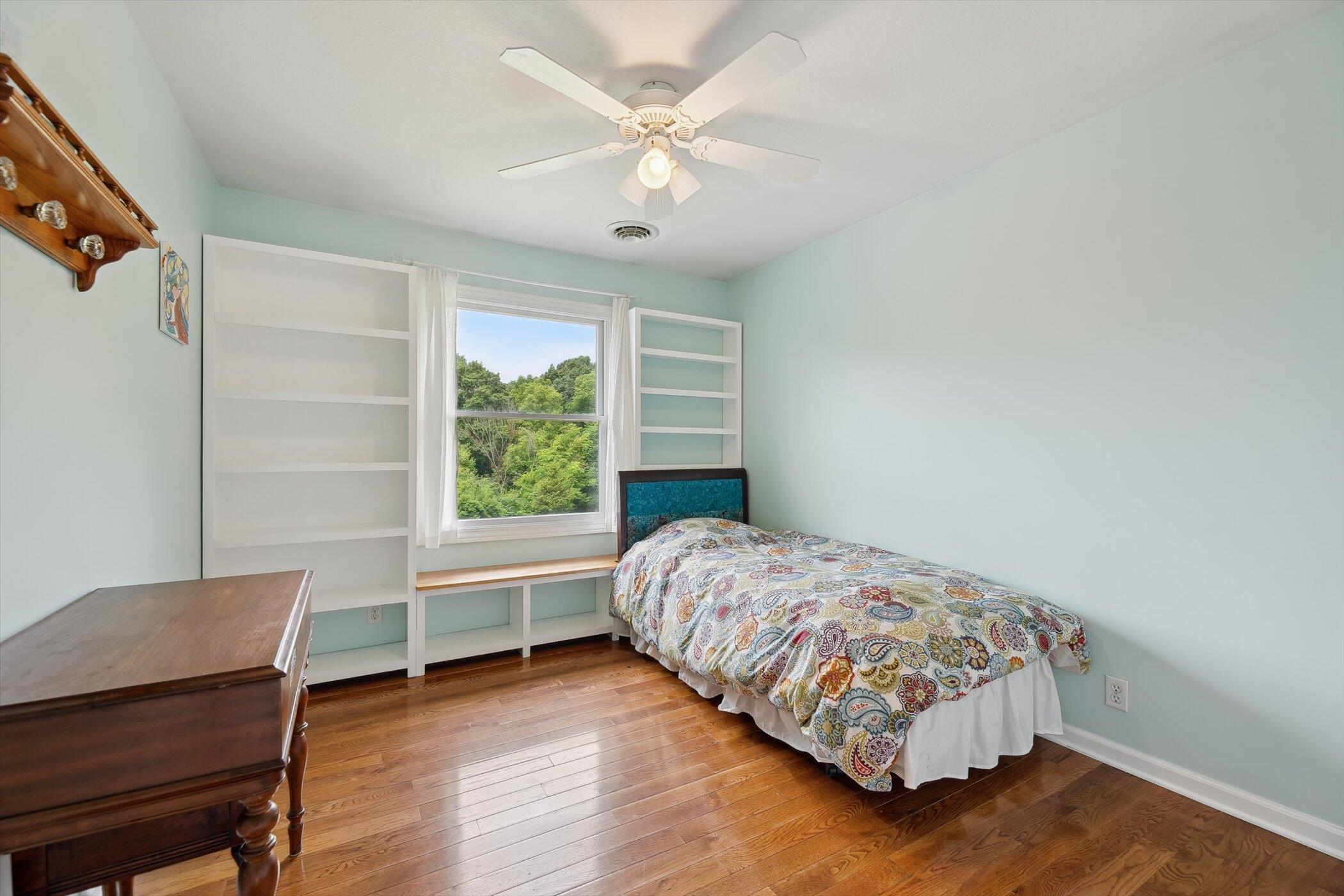 7118 Browns Lake Road Property Photo 32