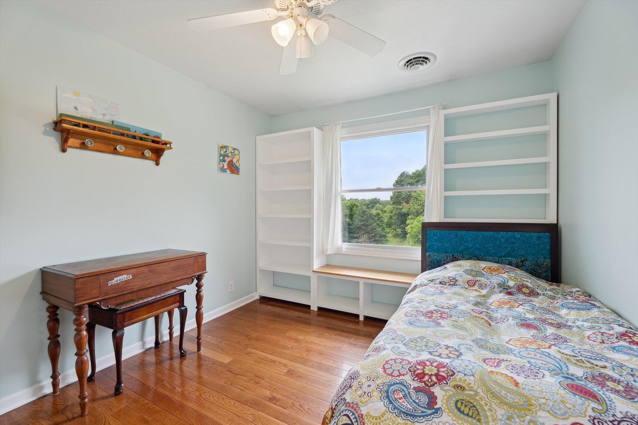 7118 Browns Lake Road Property Photo 33