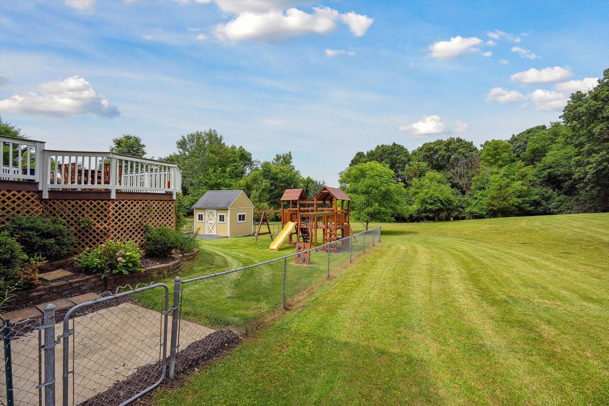 7118 Browns Lake Road Property Photo 52