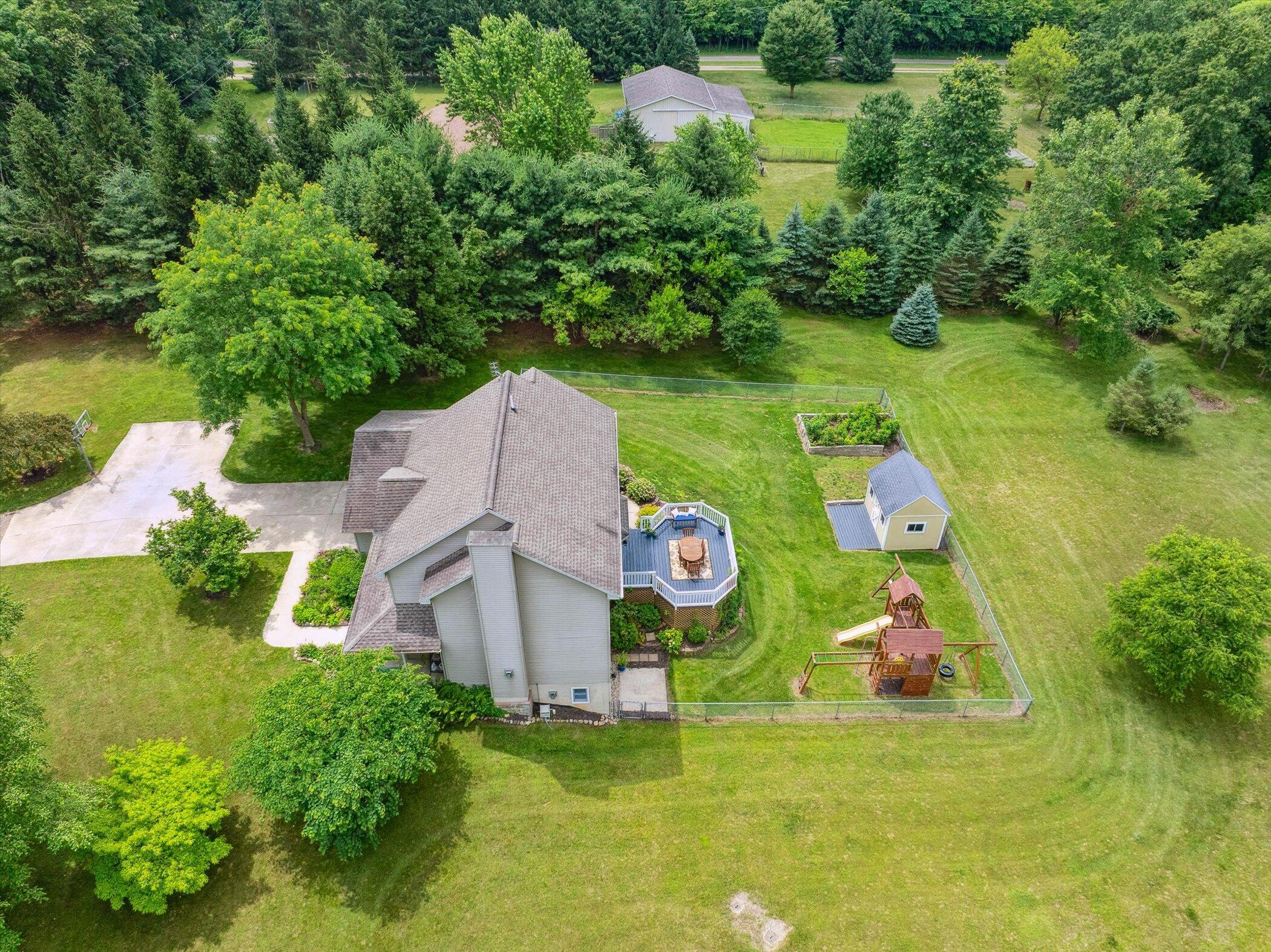 7118 Browns Lake Road Property Photo 69