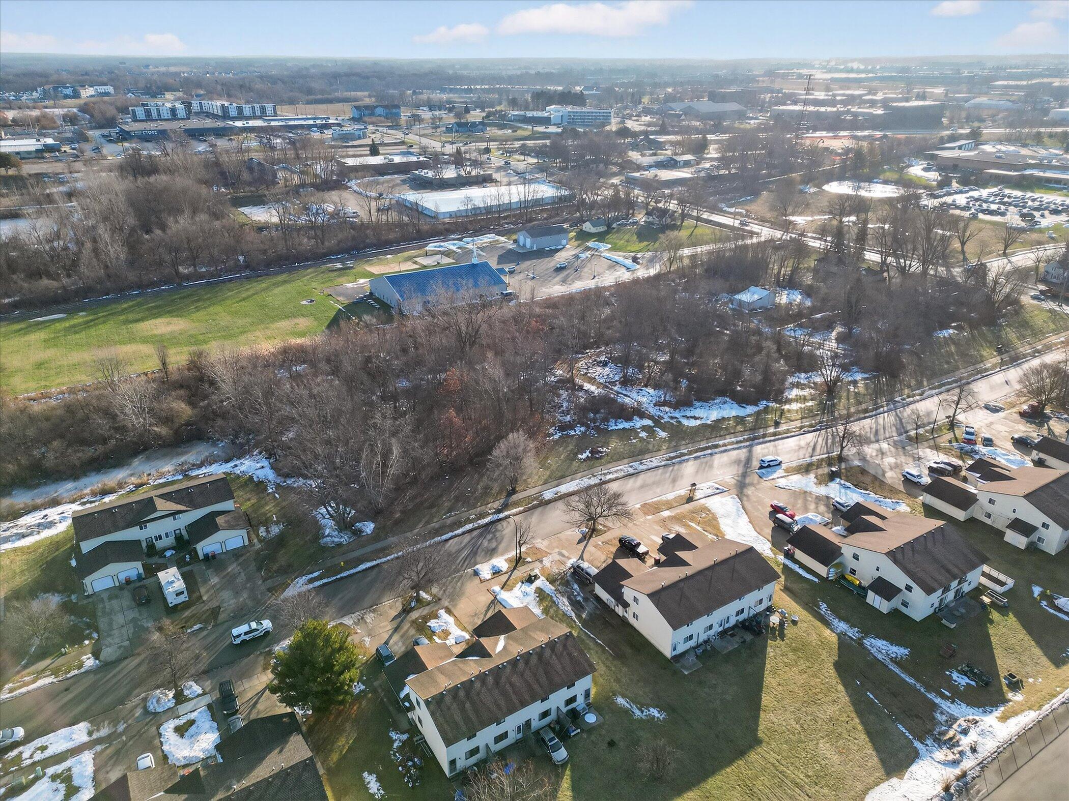 551 Century Lane Property Photo 3