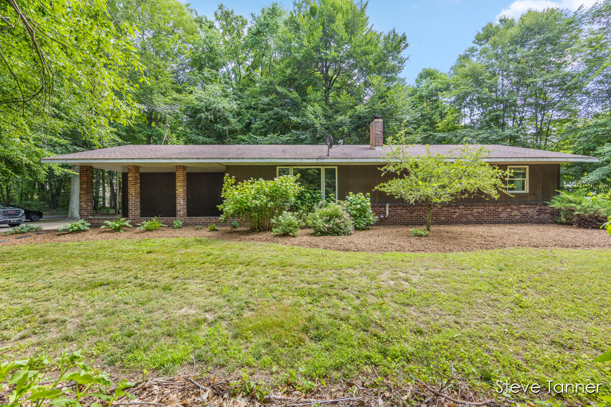 4840 Ironwood Drive Property Photo 1