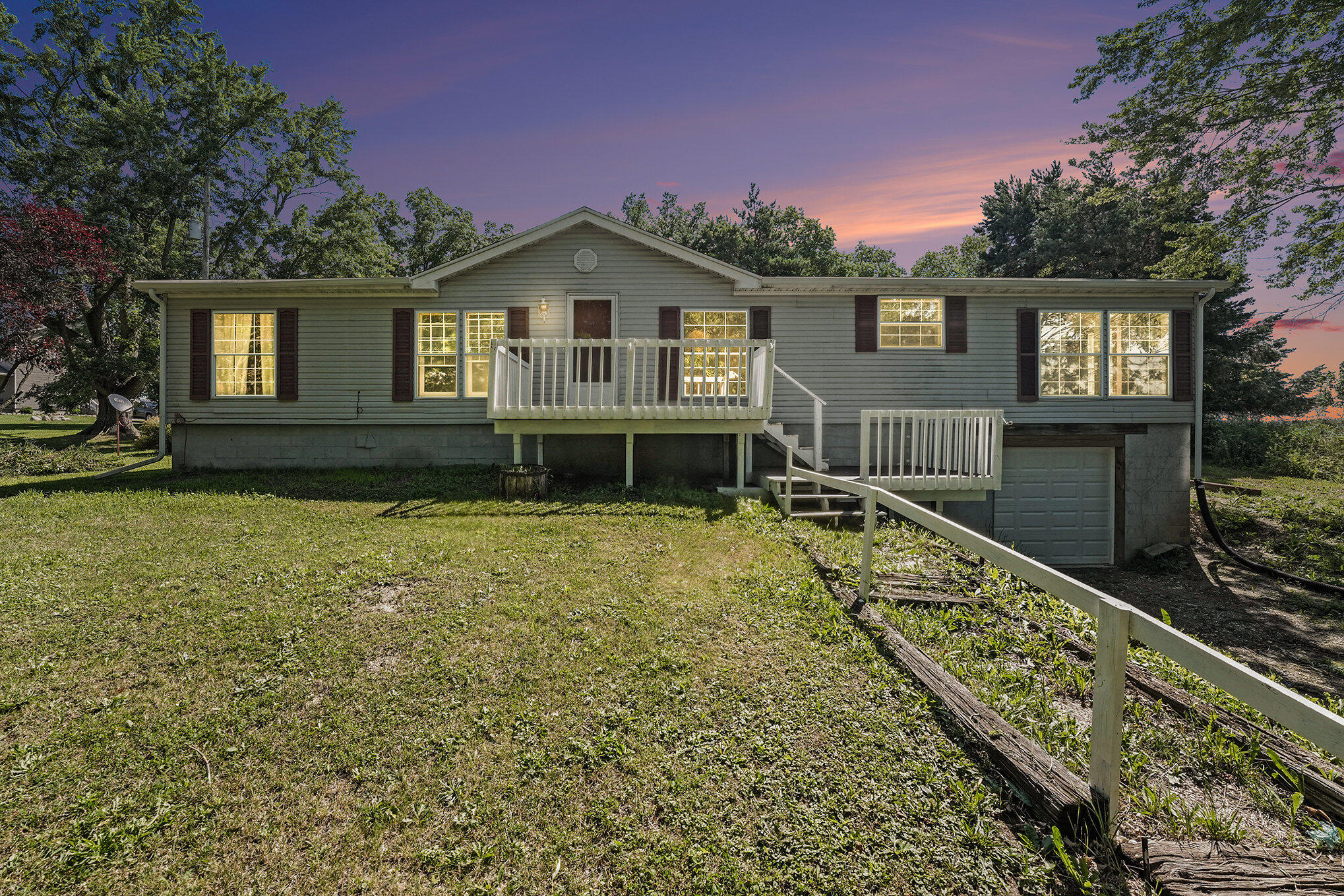 11145 W County Line Road