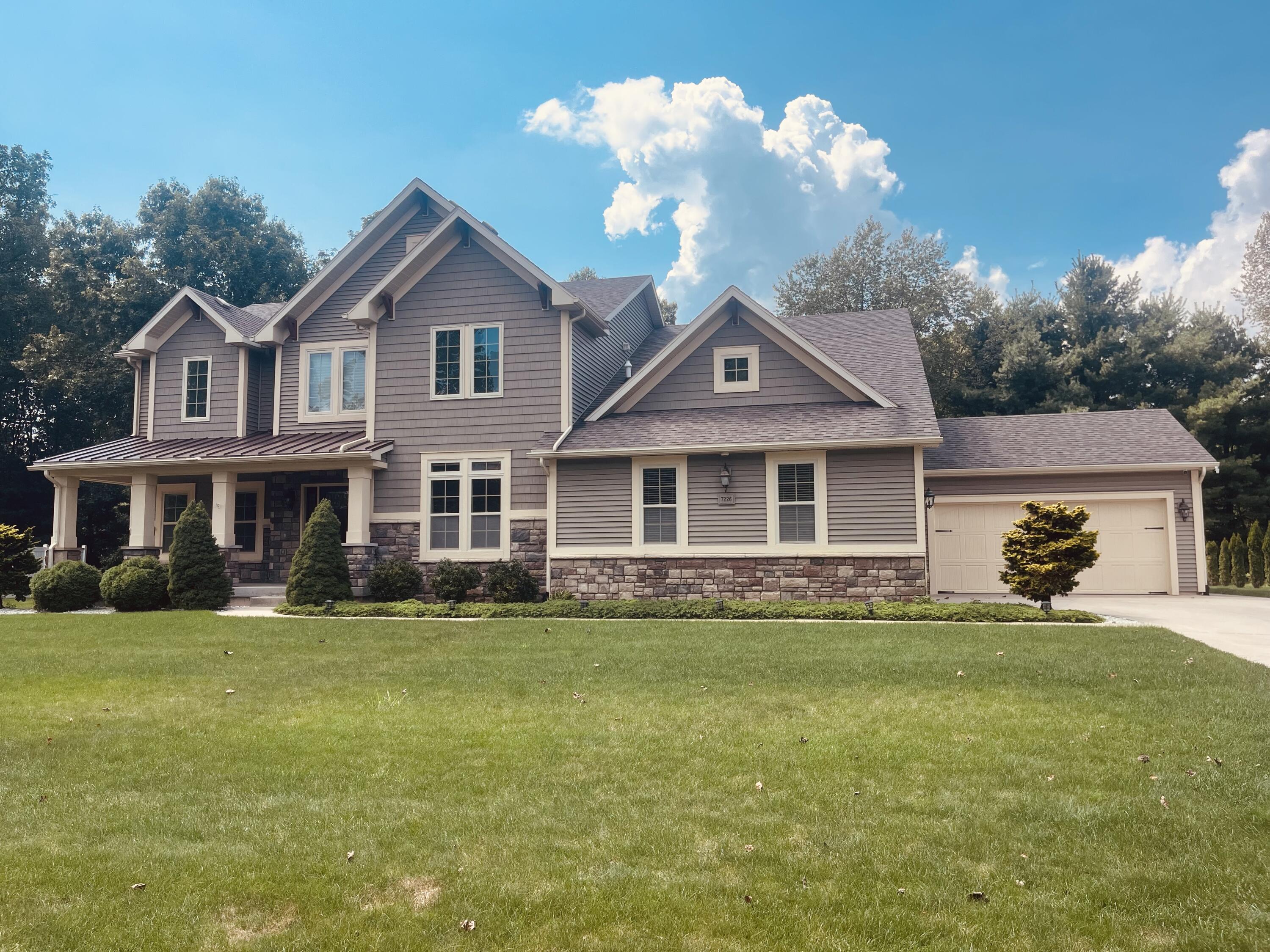 7226 Breton Woods Court Property Photo 1