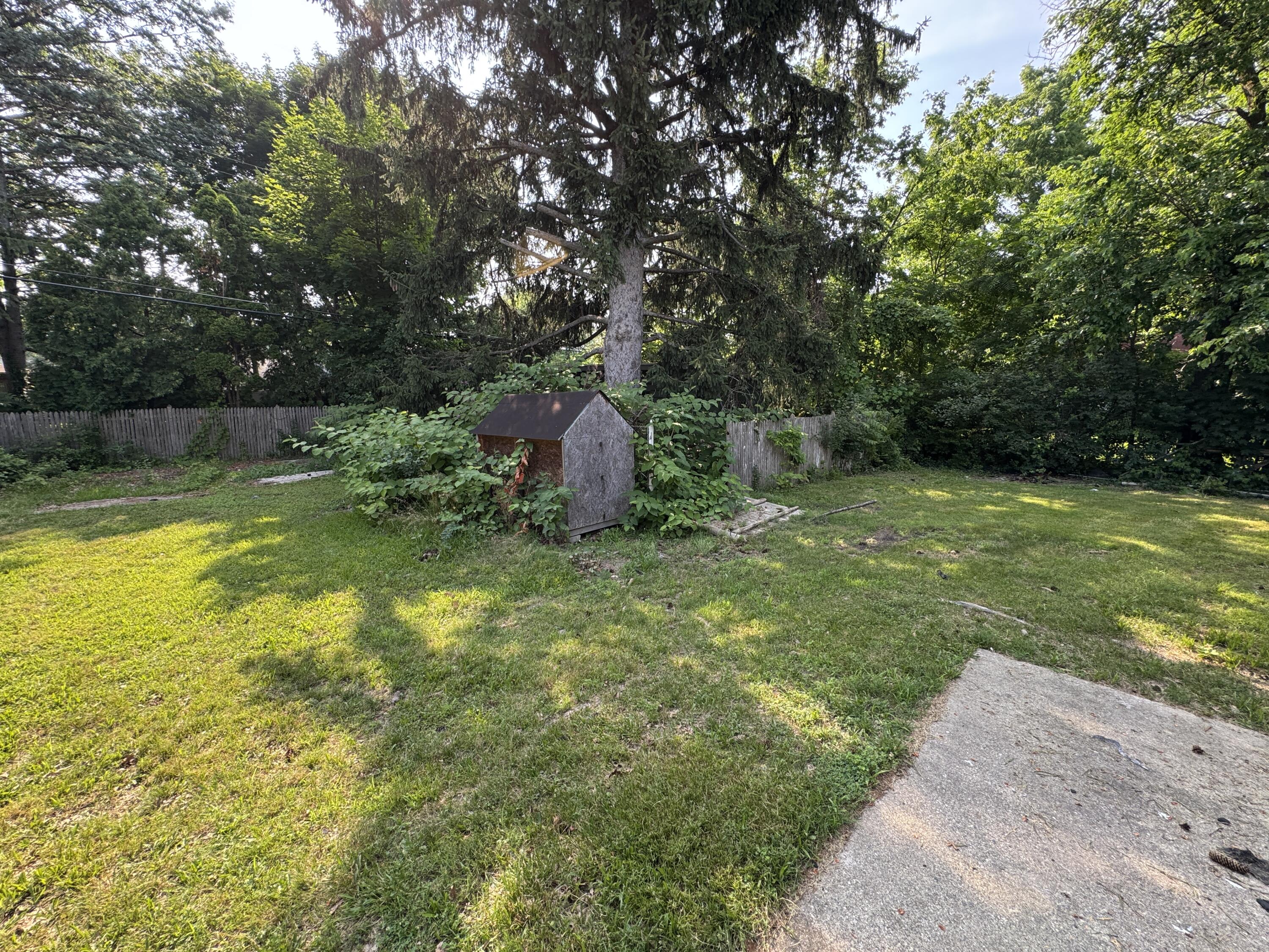 1718 Chelsea Circle Property Photo 5