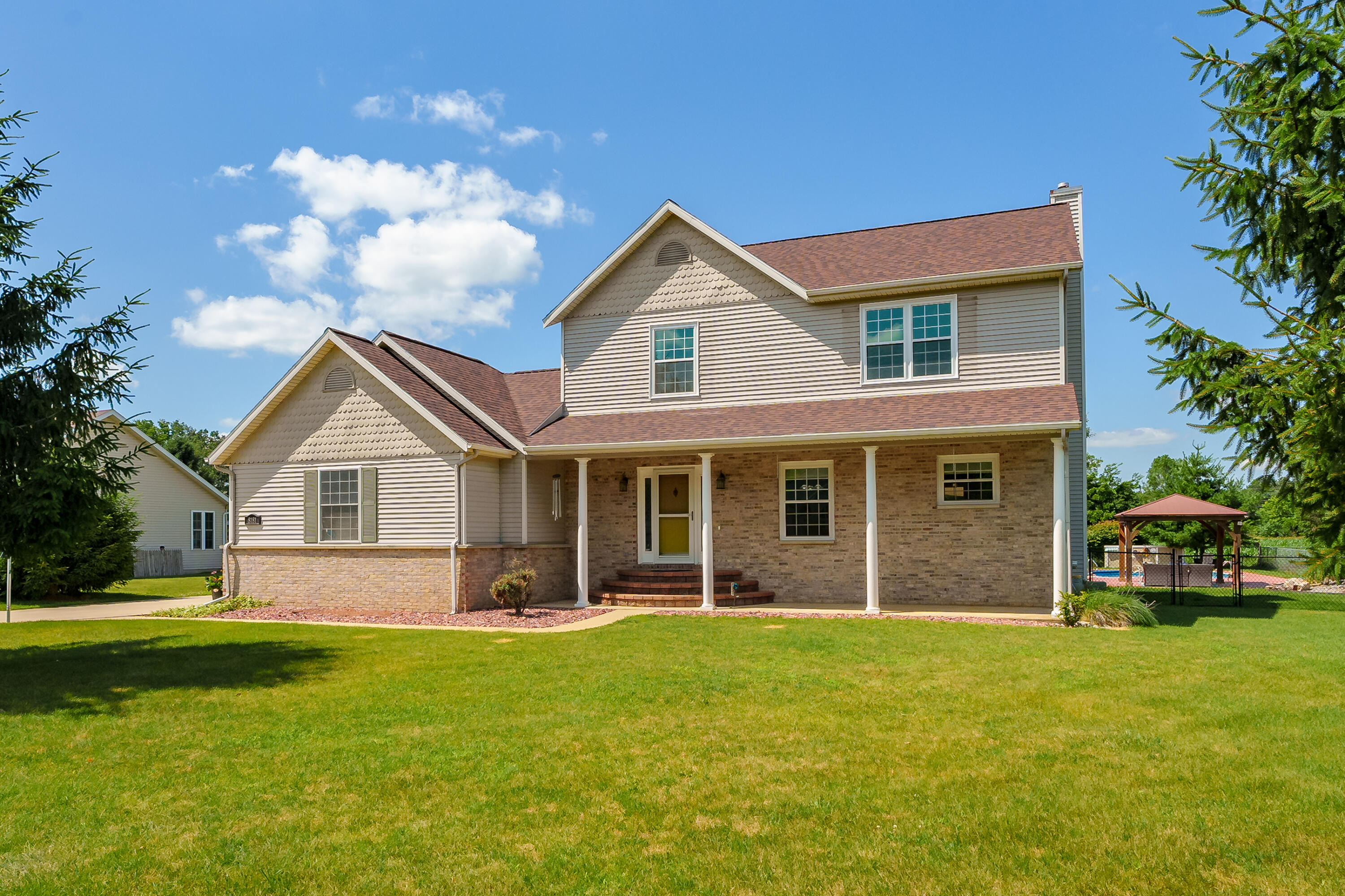 8181 Fawn Meadow Trail Property Photo 1