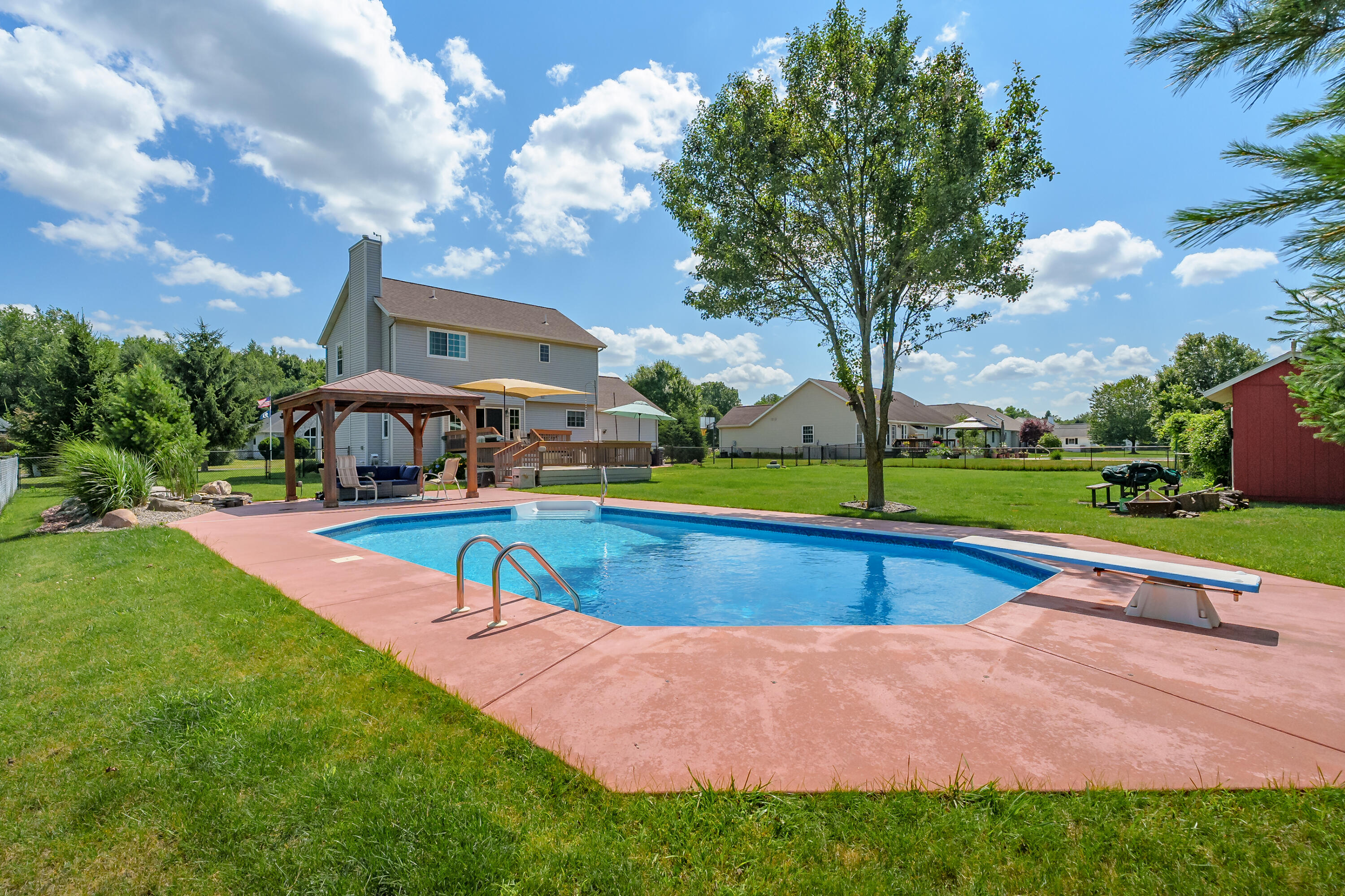 8181 Fawn Meadow Trail Property Photo 3