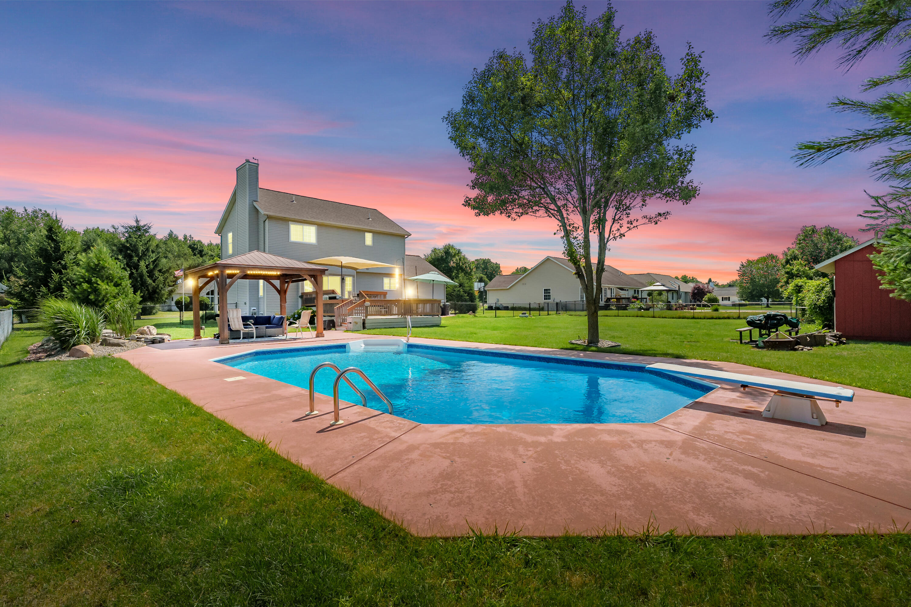 8181 Fawn Meadow Trail Property Photo 7