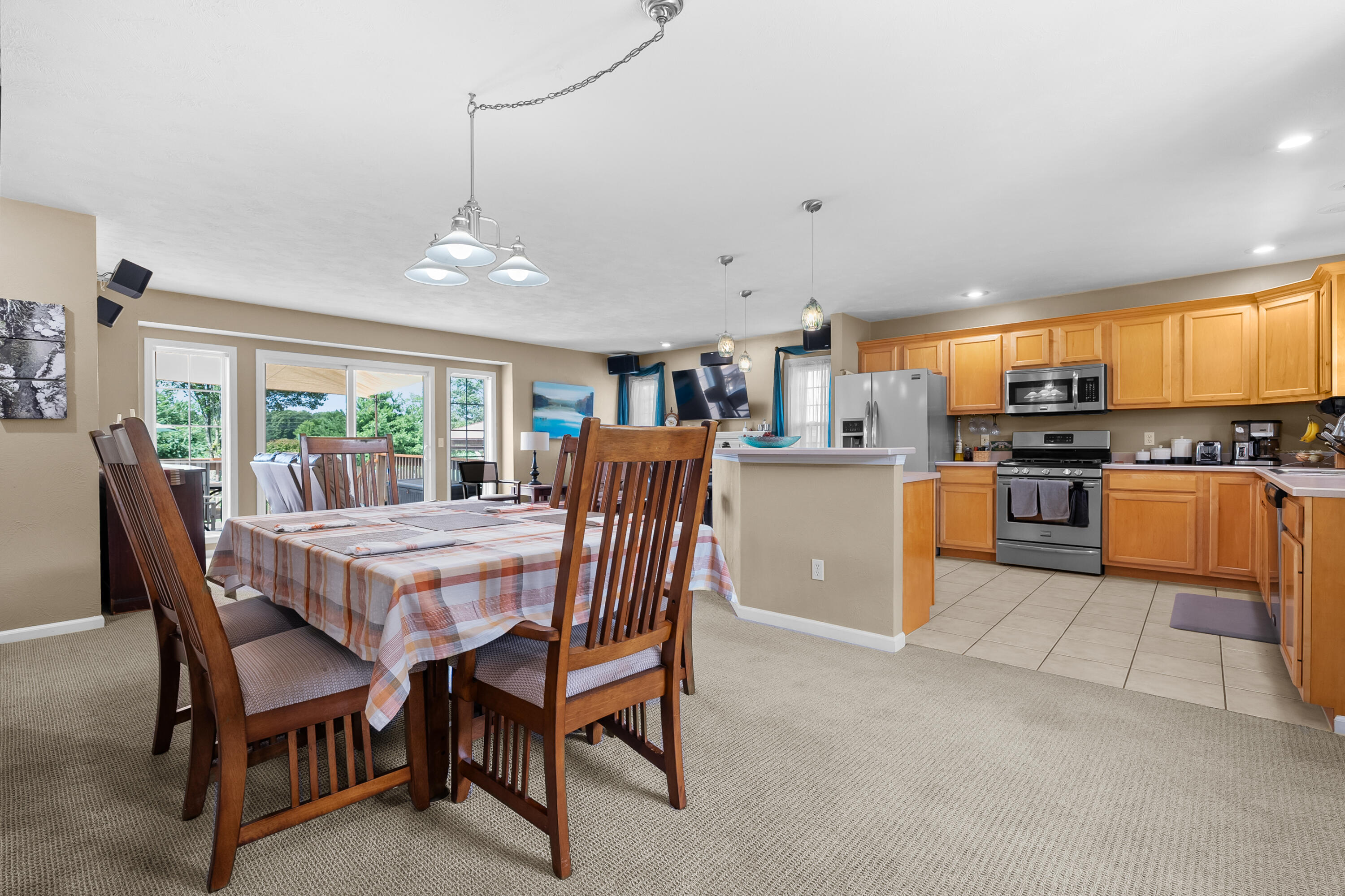 8181 Fawn Meadow Trail Property Photo 9