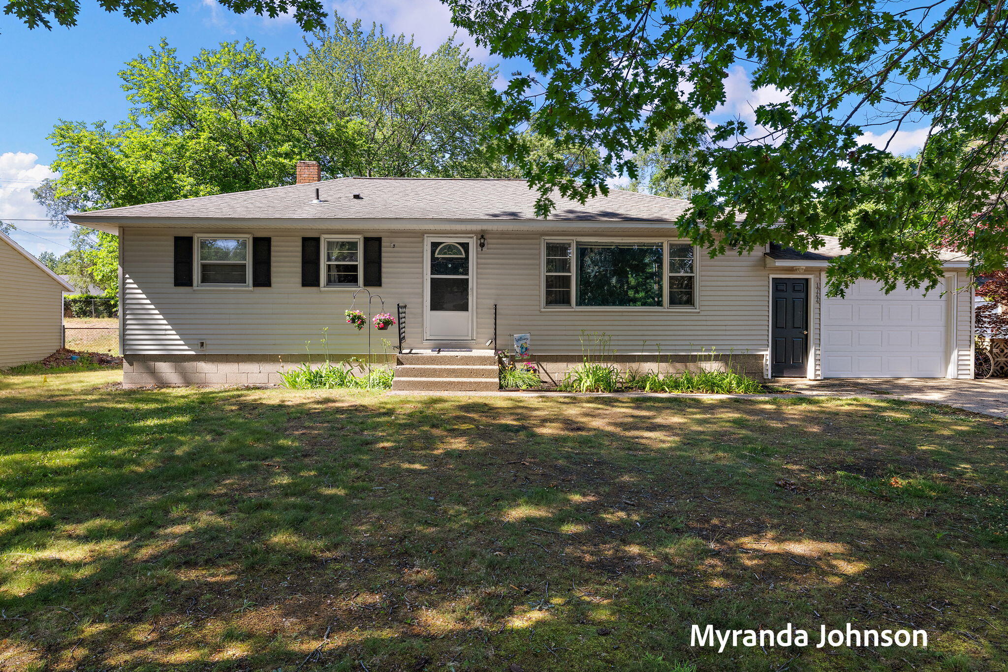 1744 W Norton Avenue Property Photo 1