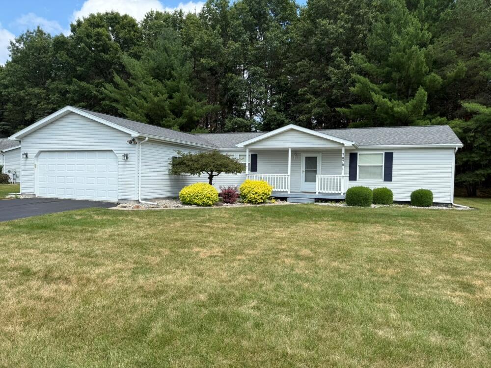 7878 Schooner Lane Property Photo 1