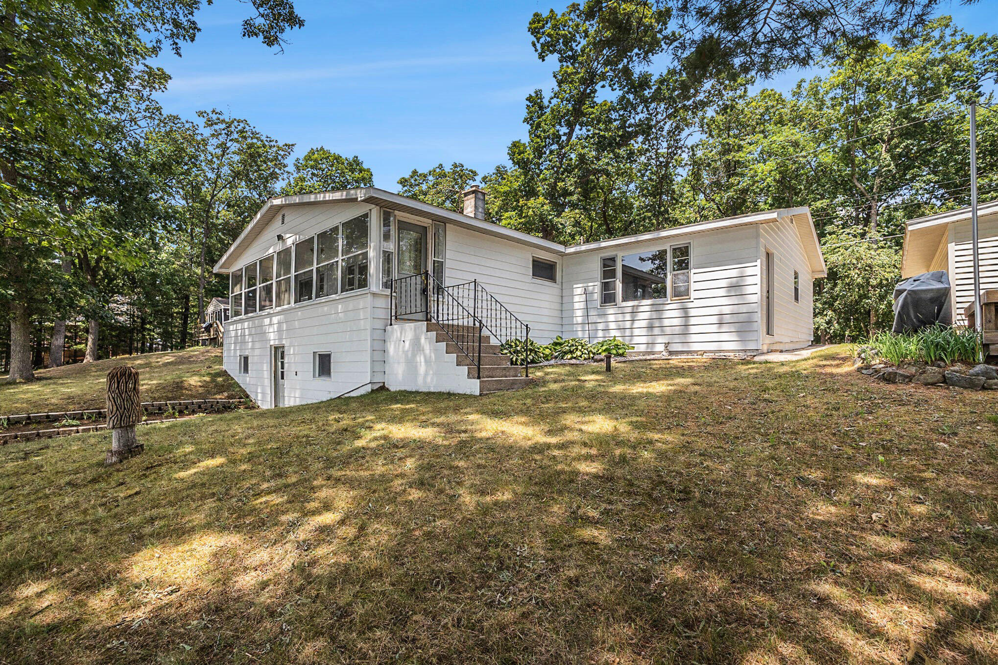193 S Emerson Drive Property Photo 1