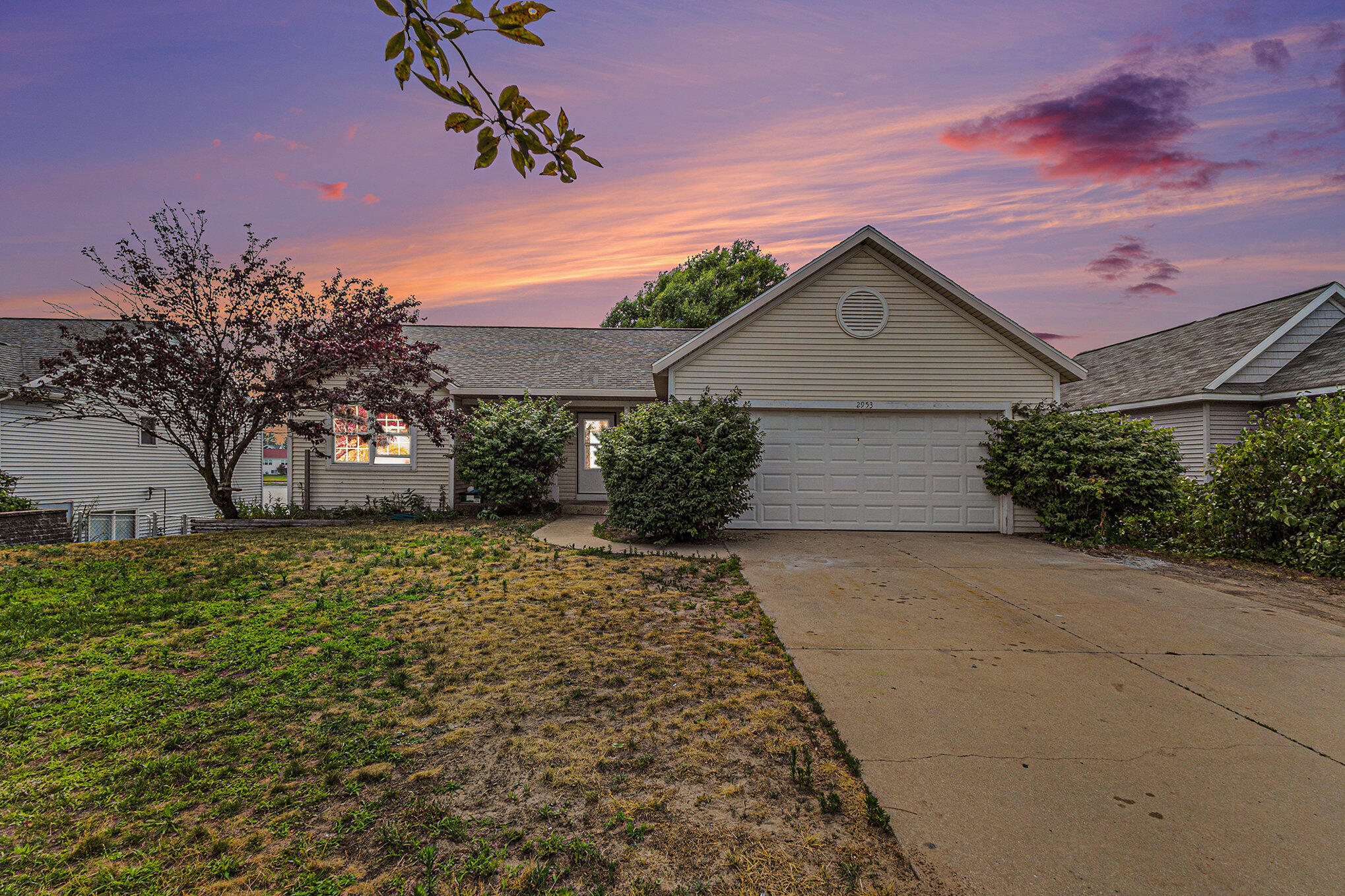 2953 Sunrise Avenue Property Photo 1