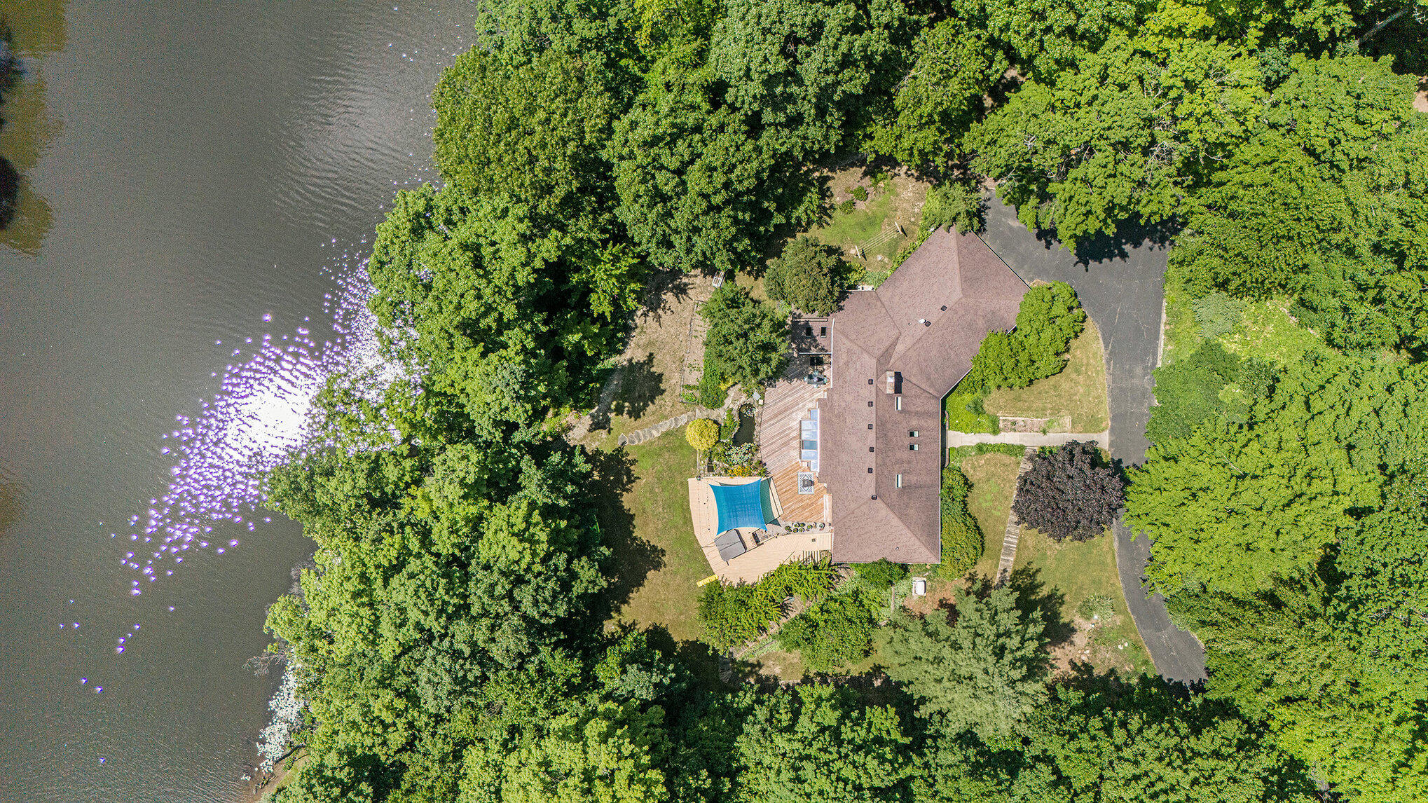10011 E Rivershore Drive Se Property Photo 1